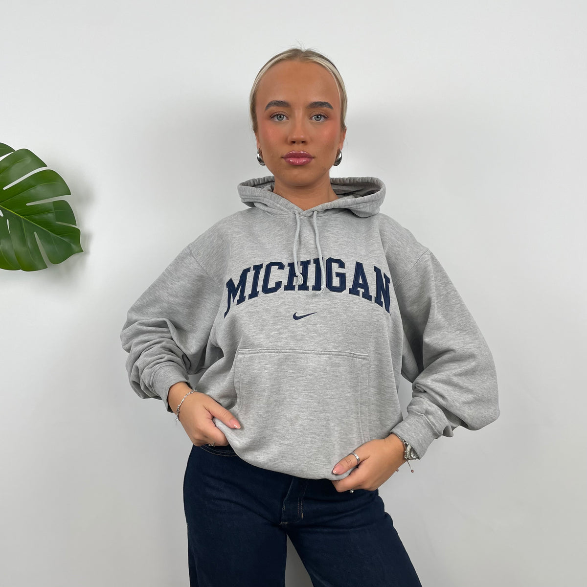 nike michigan sweater