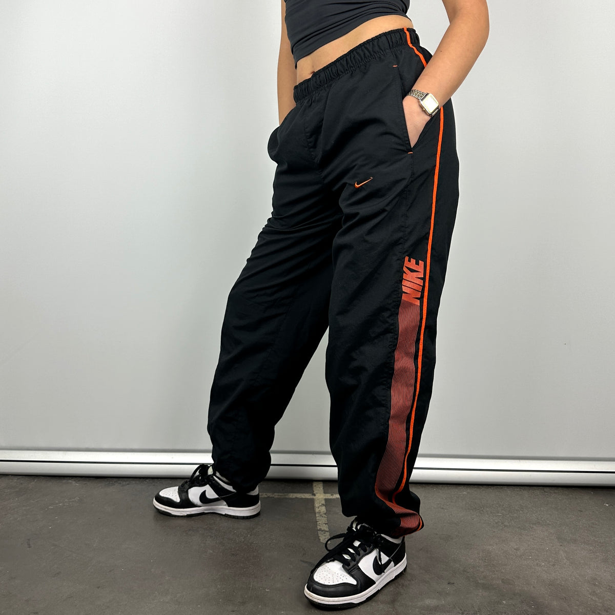 45853602-50DF-4FF0-9956-