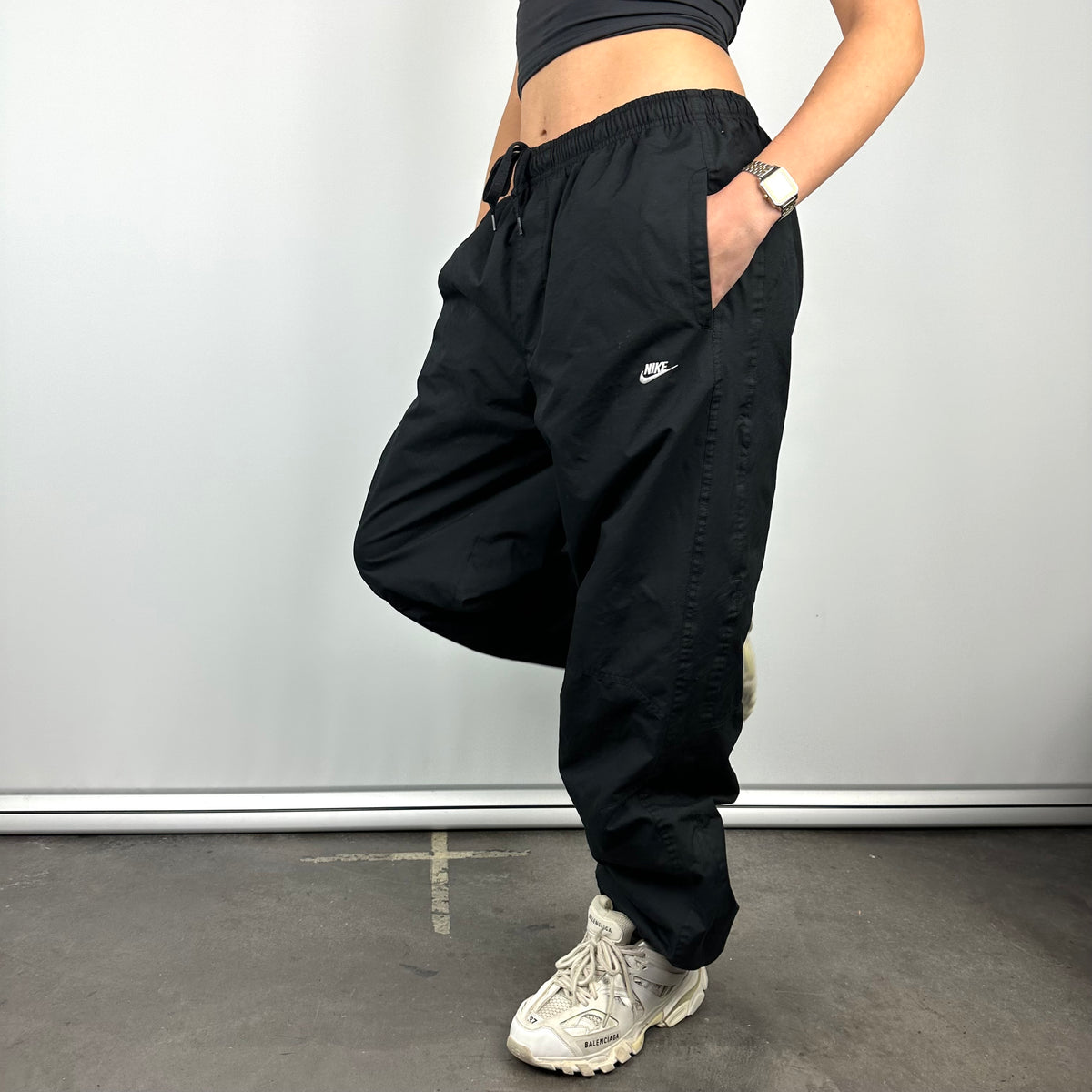 ☆NERDY☆ Pinwheel embroidery track pants black2 P11853-BK-SIDE-