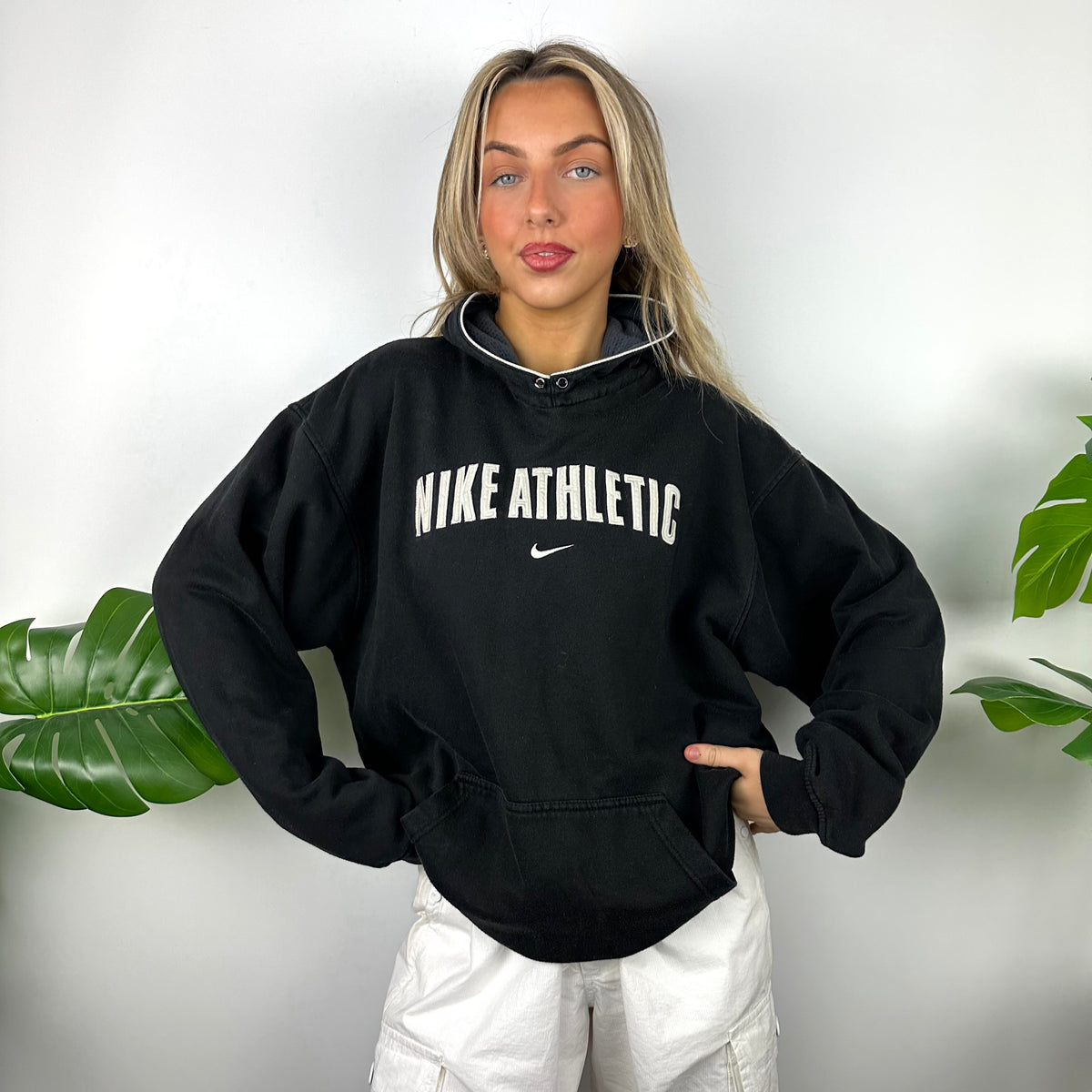 spell out nike hoodie