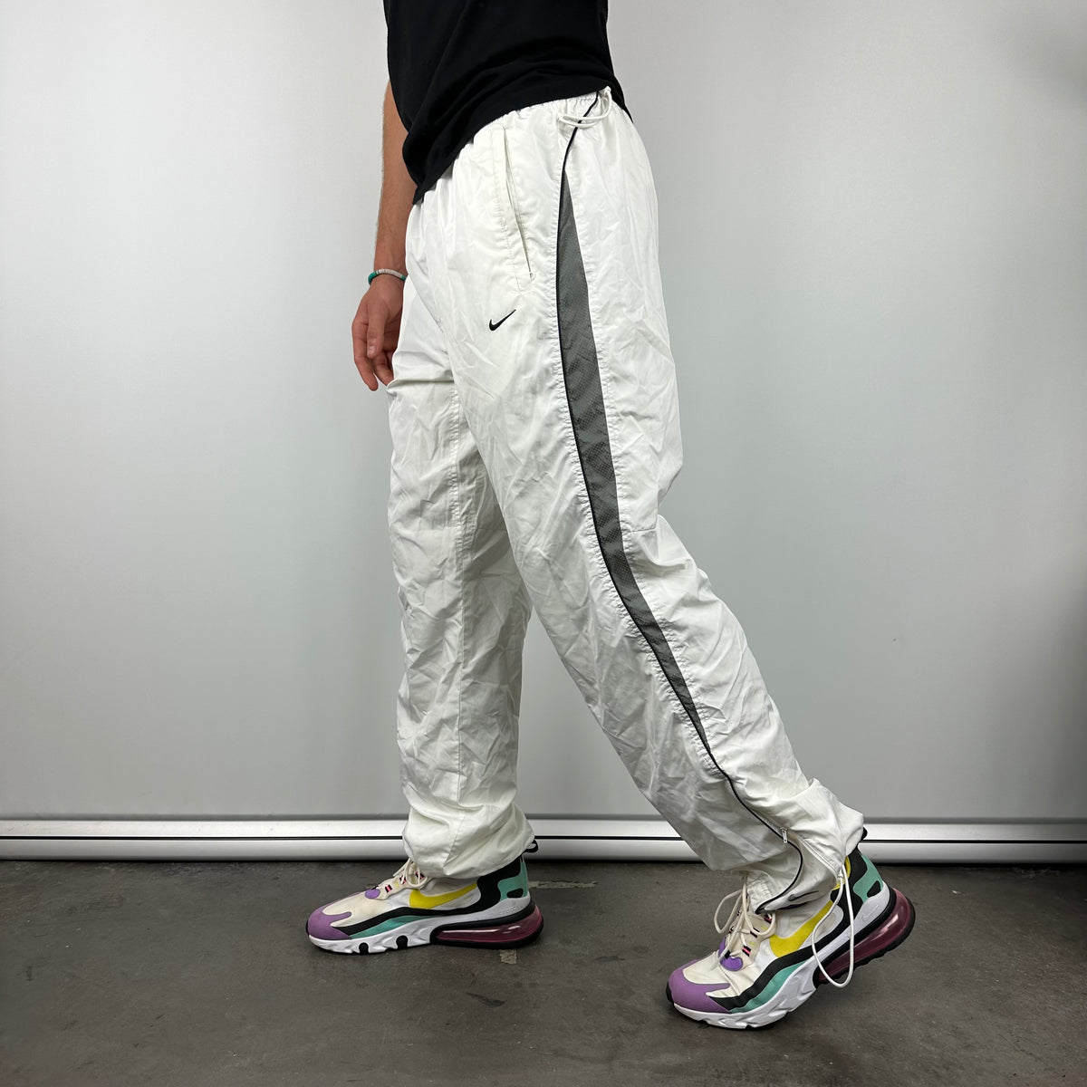 Nike White Embroidered Swoosh Track Pants XL Jamie Online Vintage