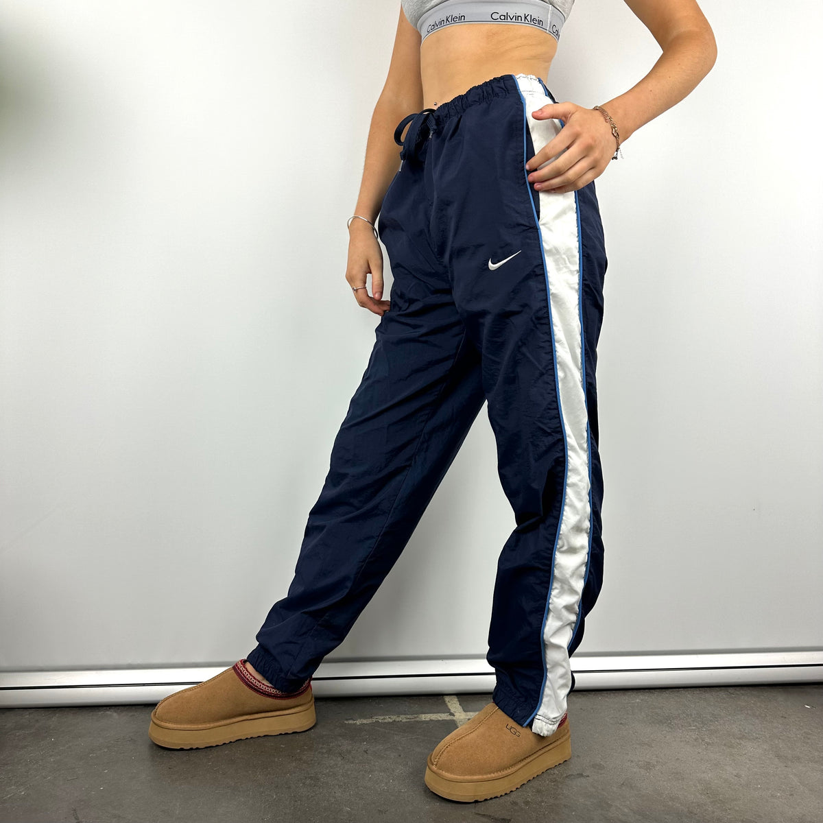 Nike Navy Embroidered Swoosh Track Pants (M) – Jamie Online Nike Navy Embroidered Swoosh Track Pants (M) – Jamie Online