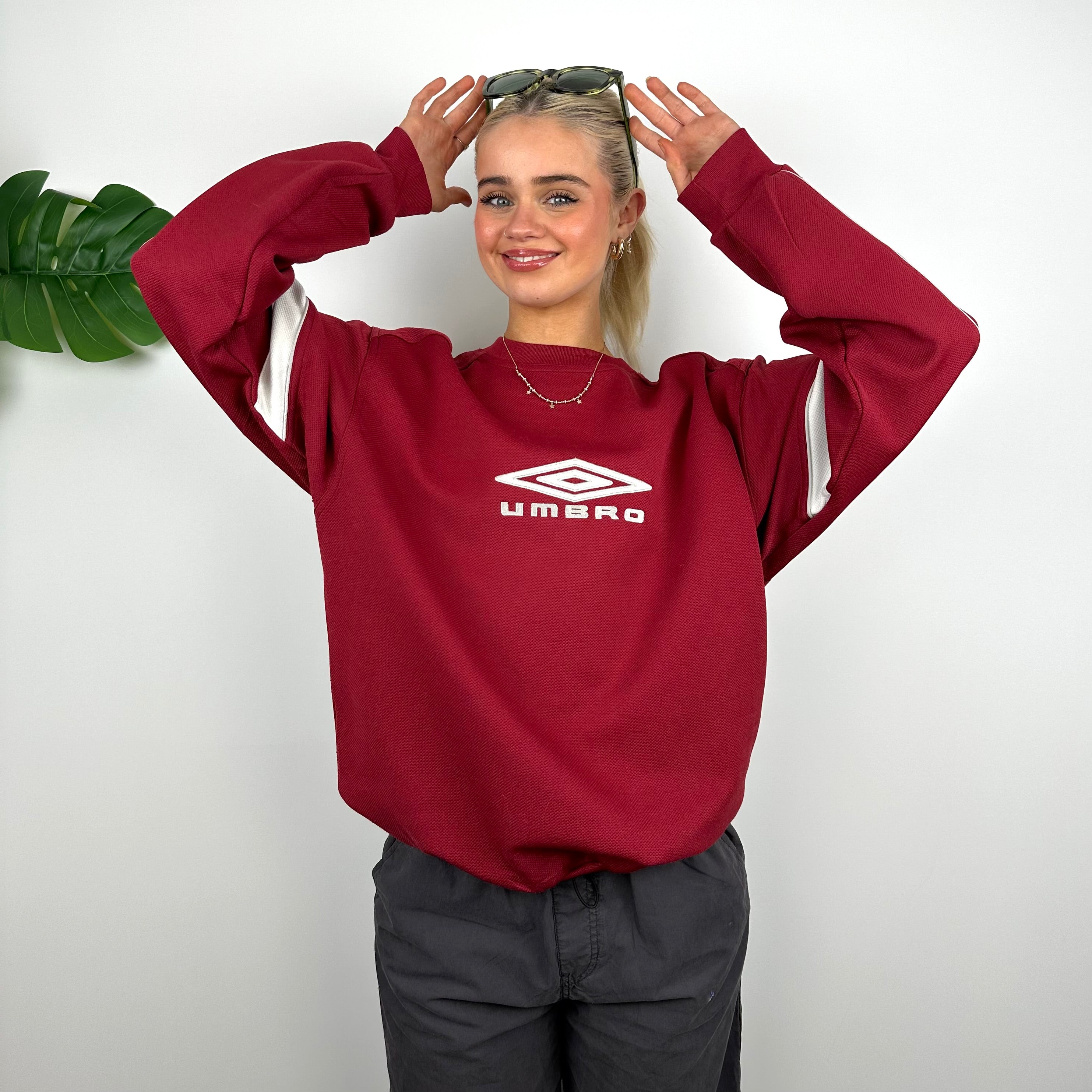 Umbro Red Embroidered Spell Out Sweatshirt (M)