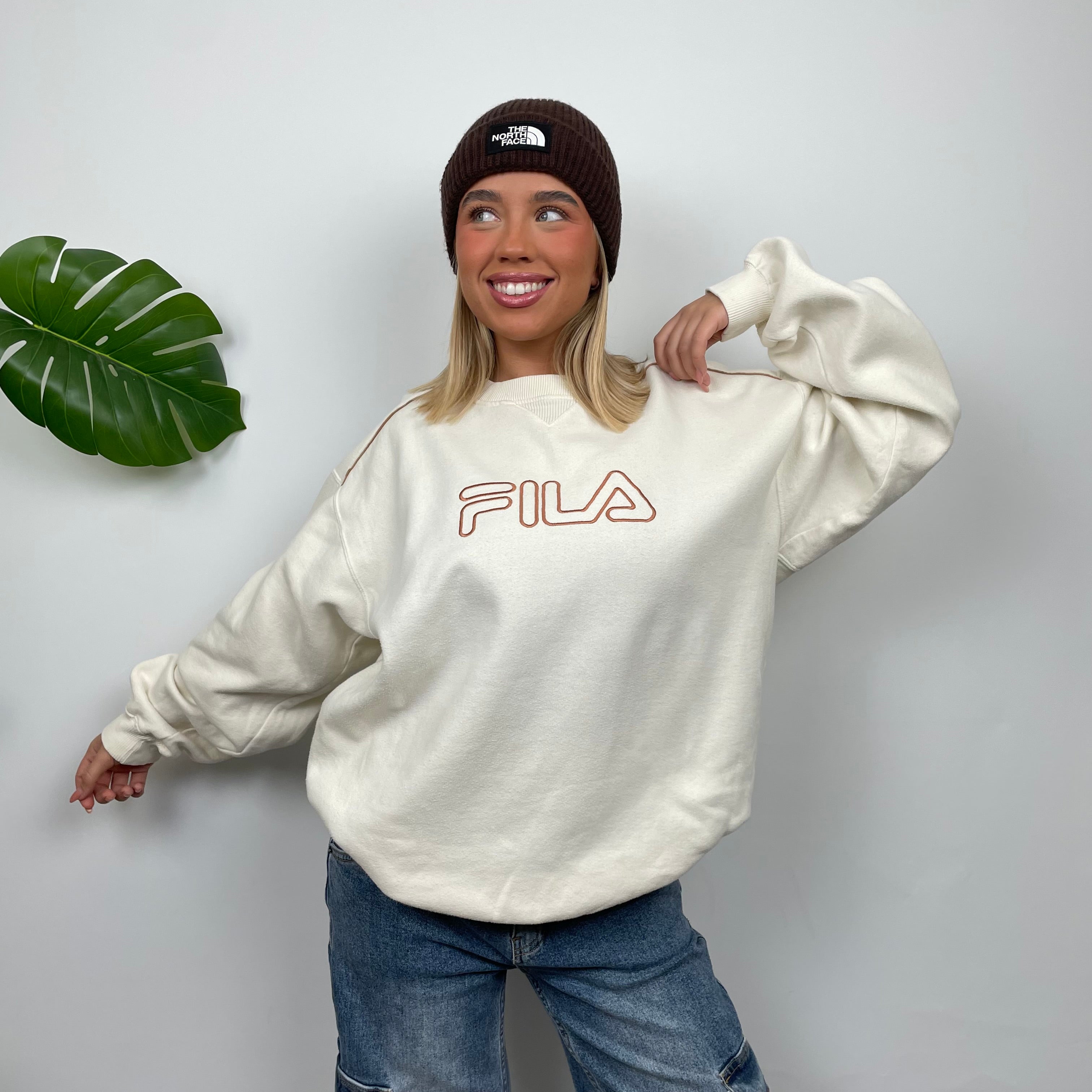 FILA Cream Embroidered Spell Out Sweatshirt (L)