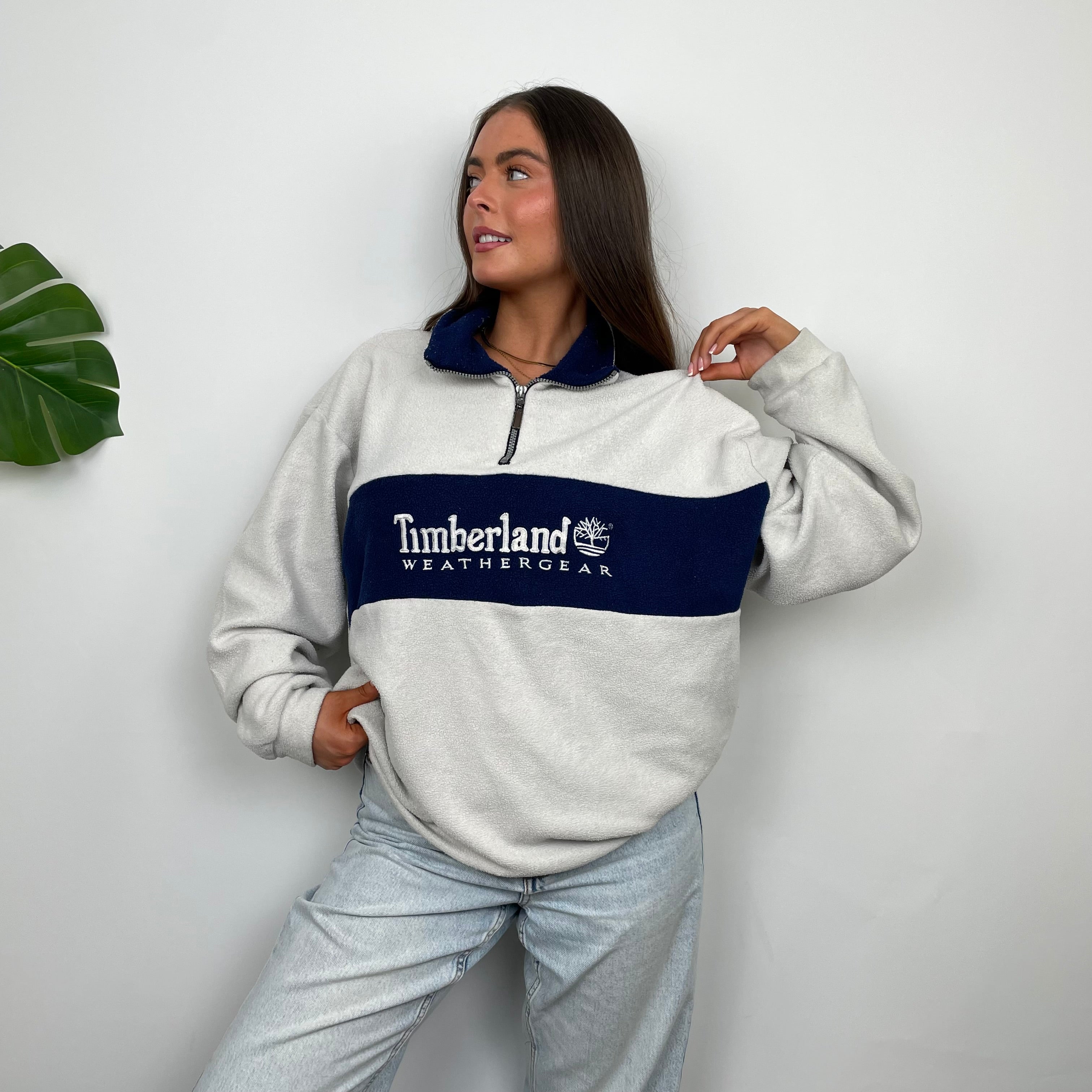 Timberland White & Navy Embroidered Spell Out Teddy Bear Fleece Quarter Zip Sweatshirt (M)