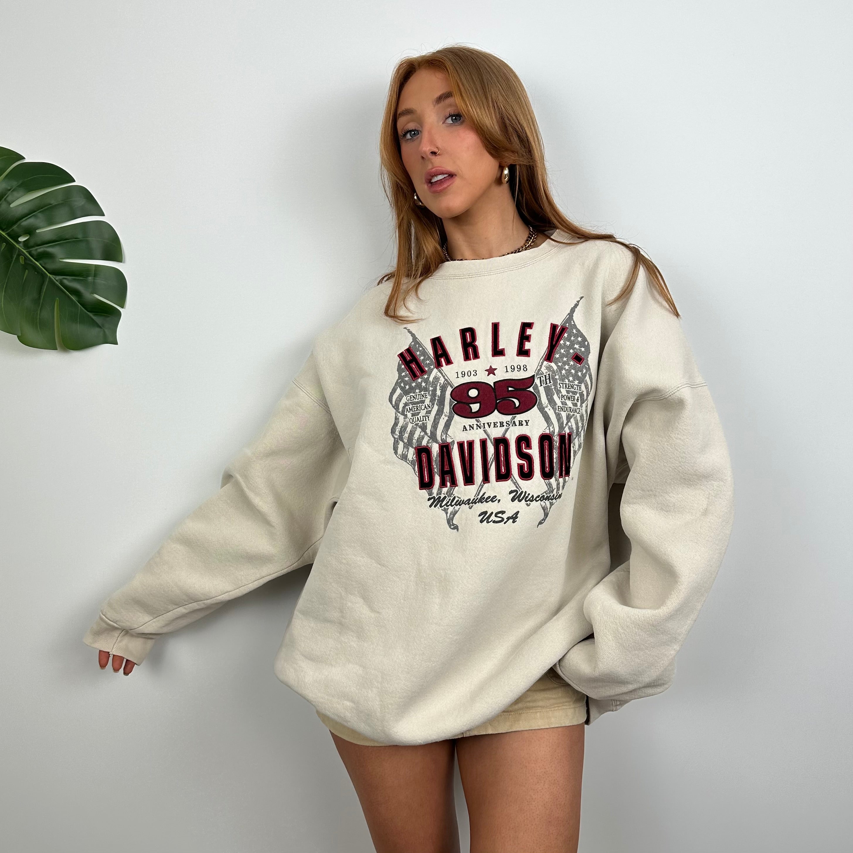 Harley Davidson RARE Cream Spell Out Sweatshirt (L)