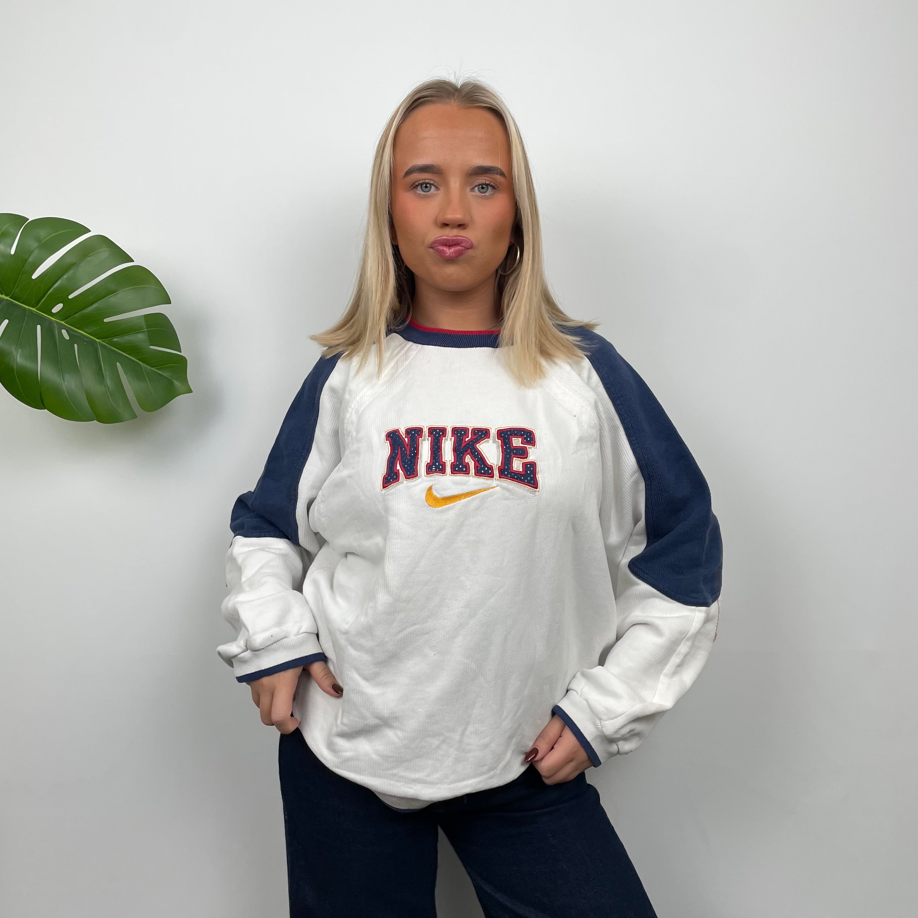 Nike RARE White Embroidered Spell Out Sweatshirt (M)