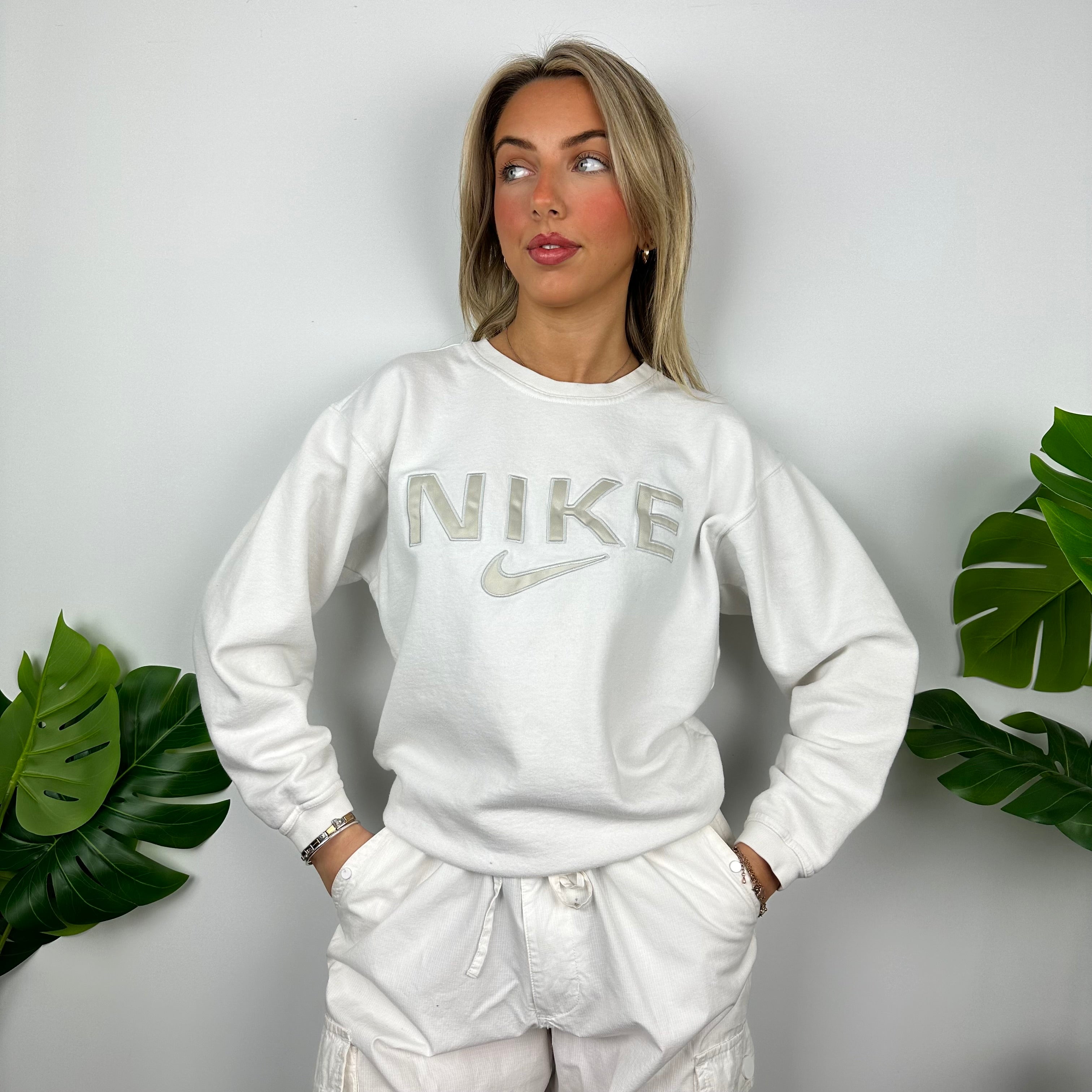 Nike White Embroidered Spell Out Sweatshirt (M)