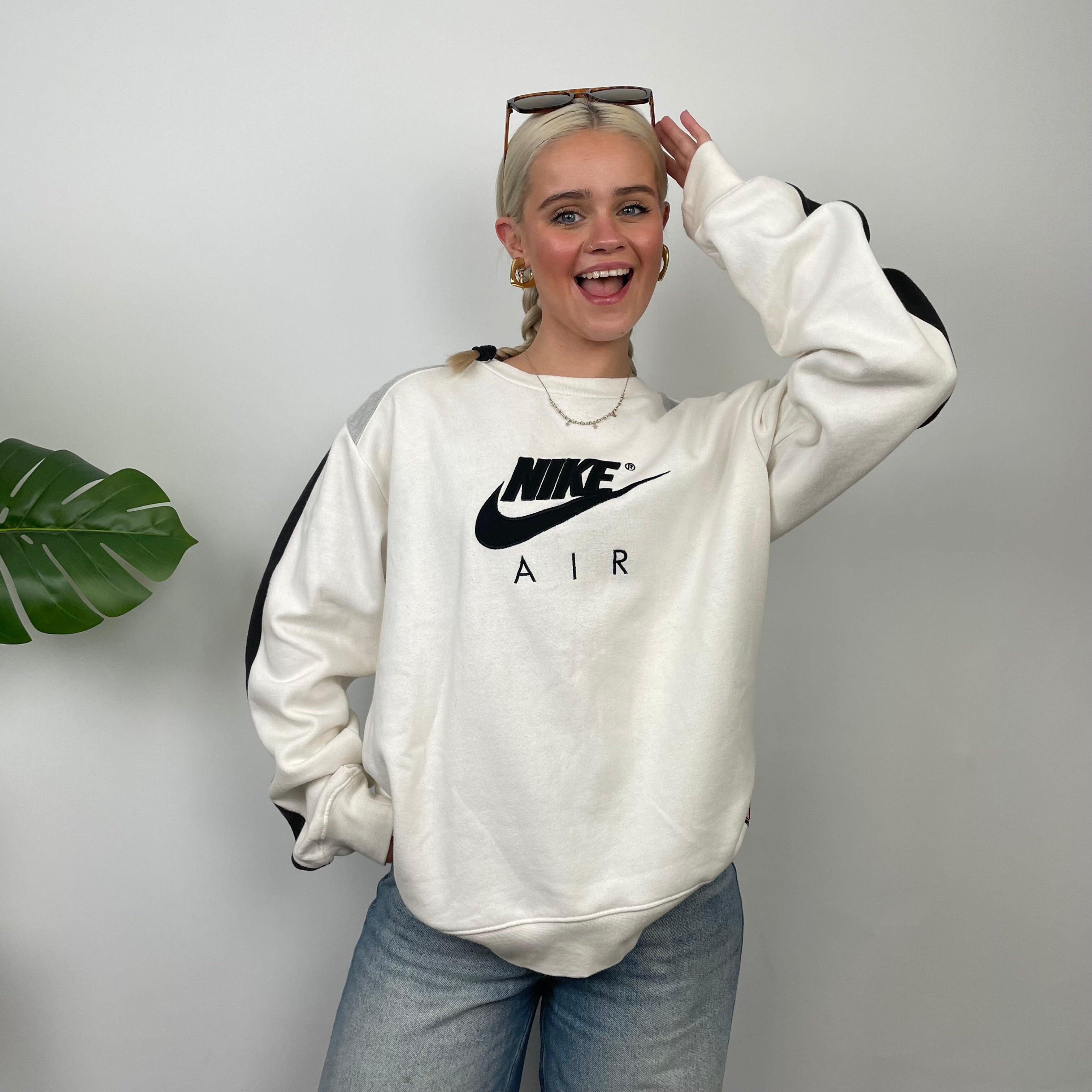 Nike Air RARE White Embroidered Spell Out Sweatshirt (M)