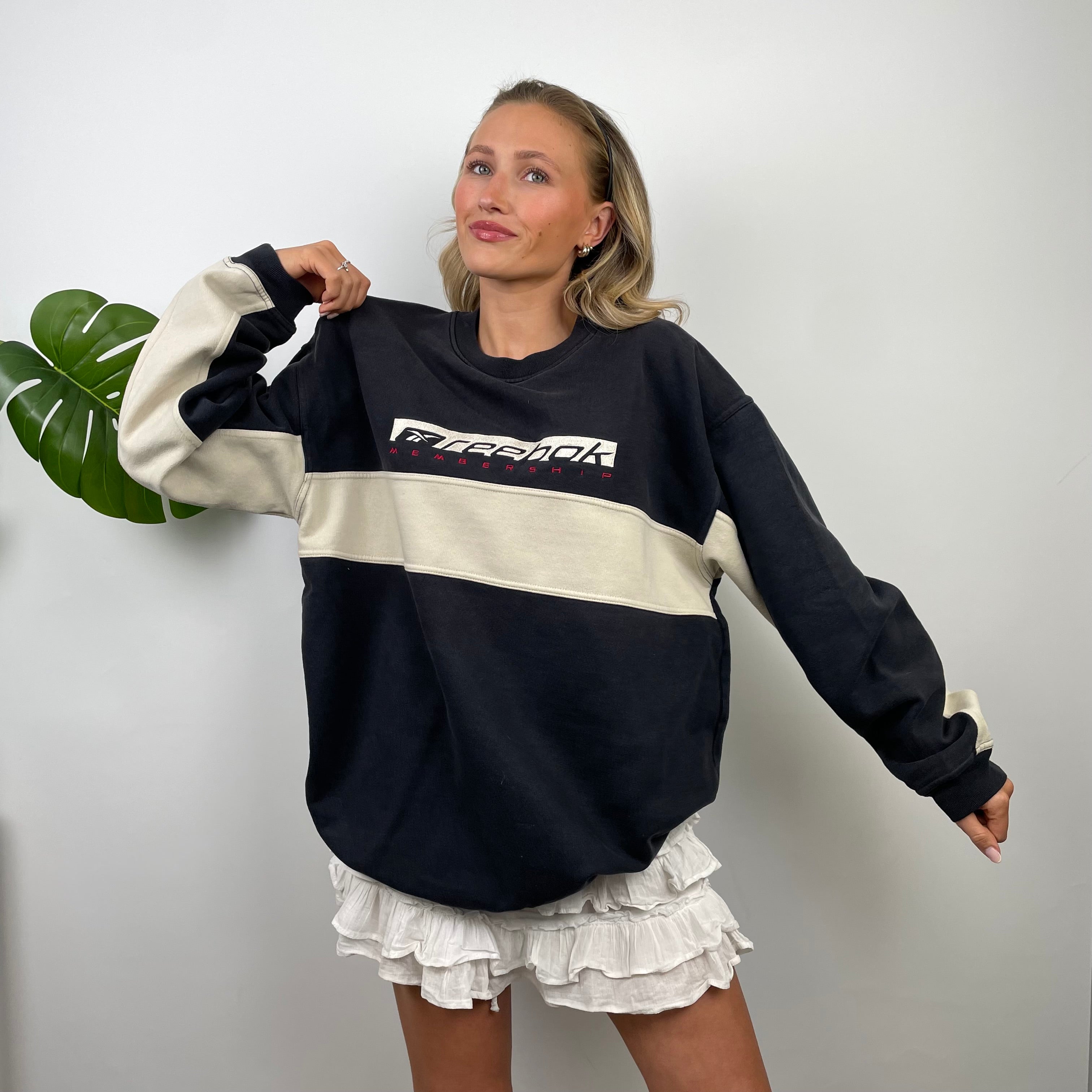 Reebok Membership RARE Black and Cream Embroidered Spell Out Sweatshirt (L)