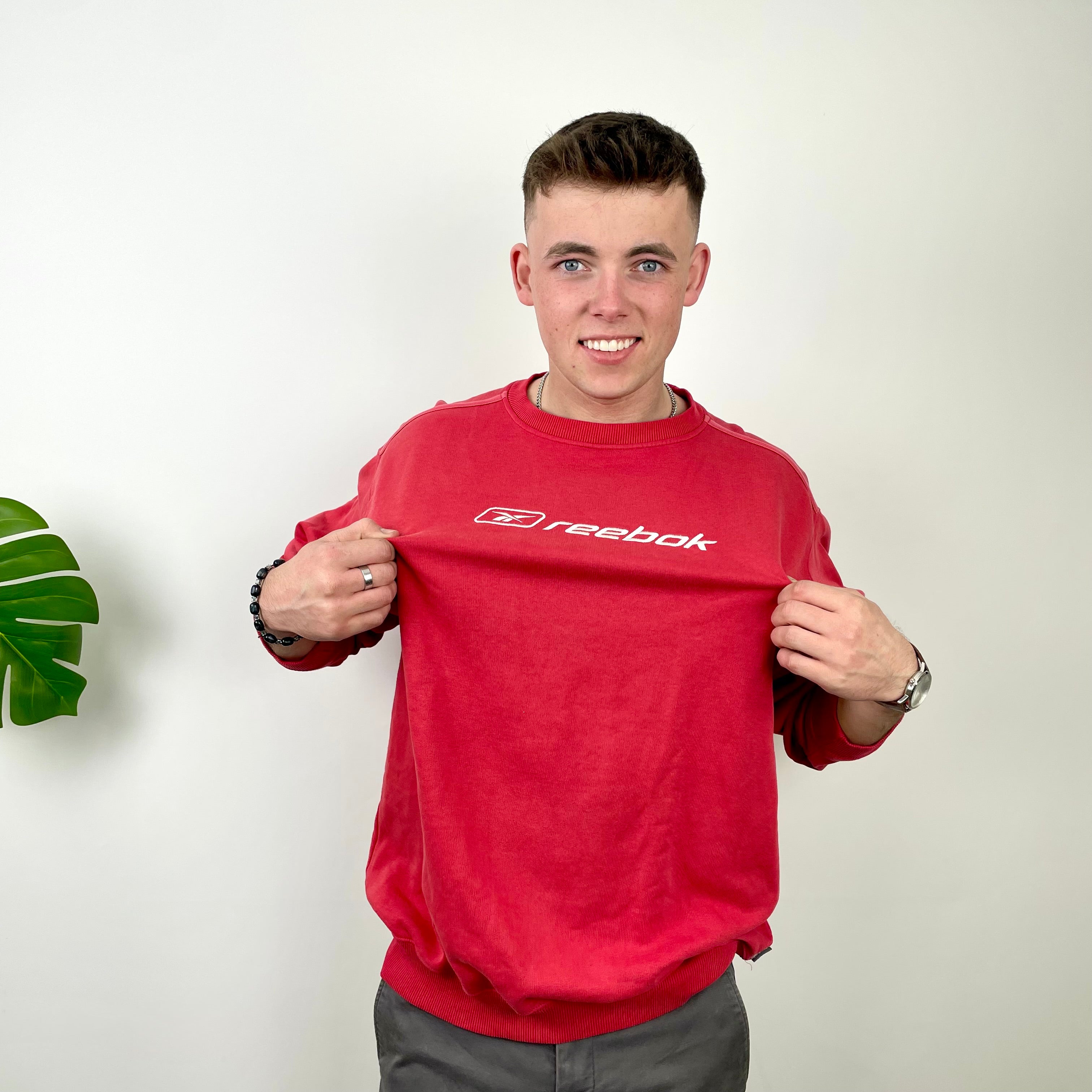 Reebok Red Embroidered Spell Out Sweatshirt (XL)