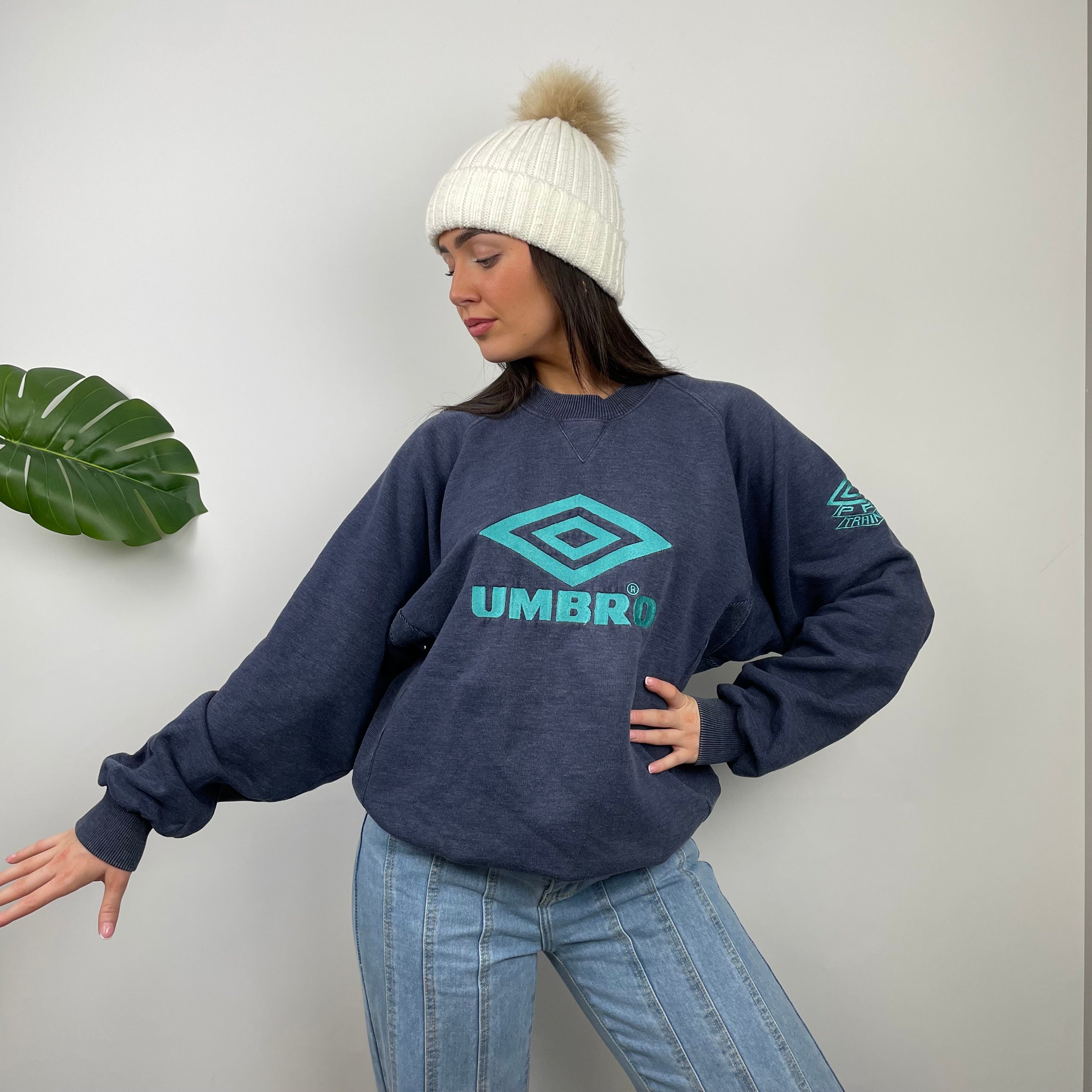 Umbro Navy Embroidered Spell Out Sweatshirt (L)