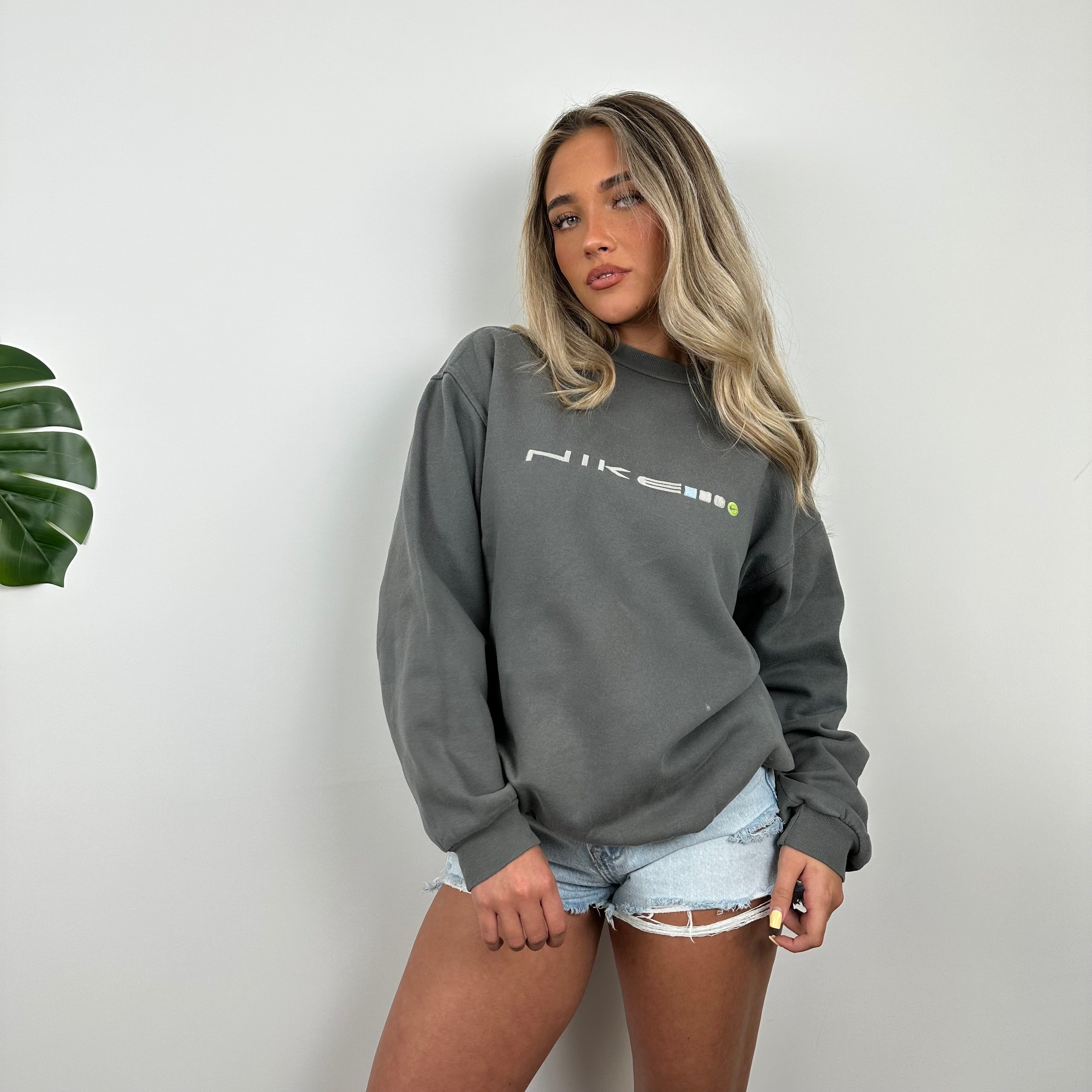 Nike Grey Embroidered Spell Out Sweatshirt (M)