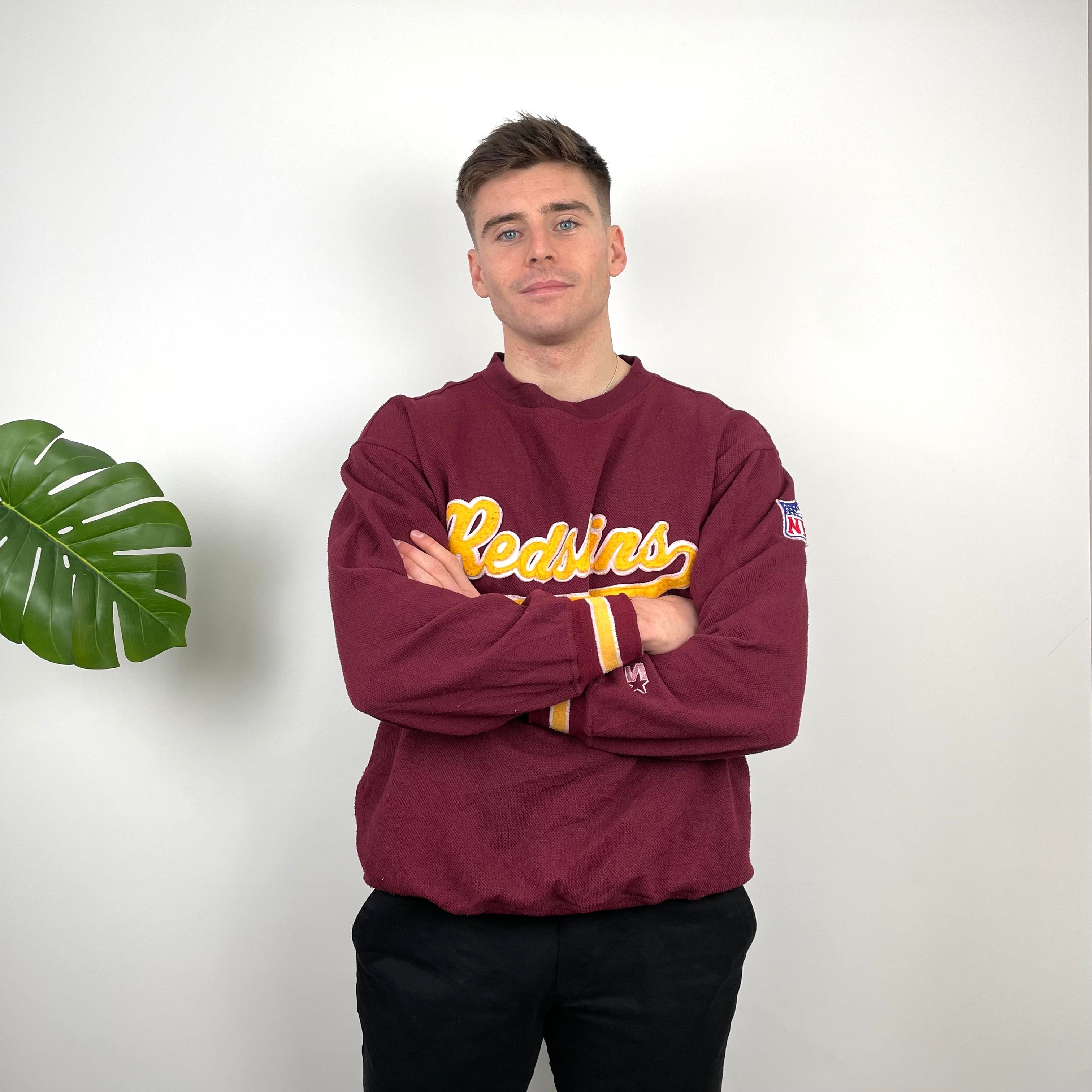 NFL Washington Redskins Red Embroidered Spell Out Sweatshirt (M)