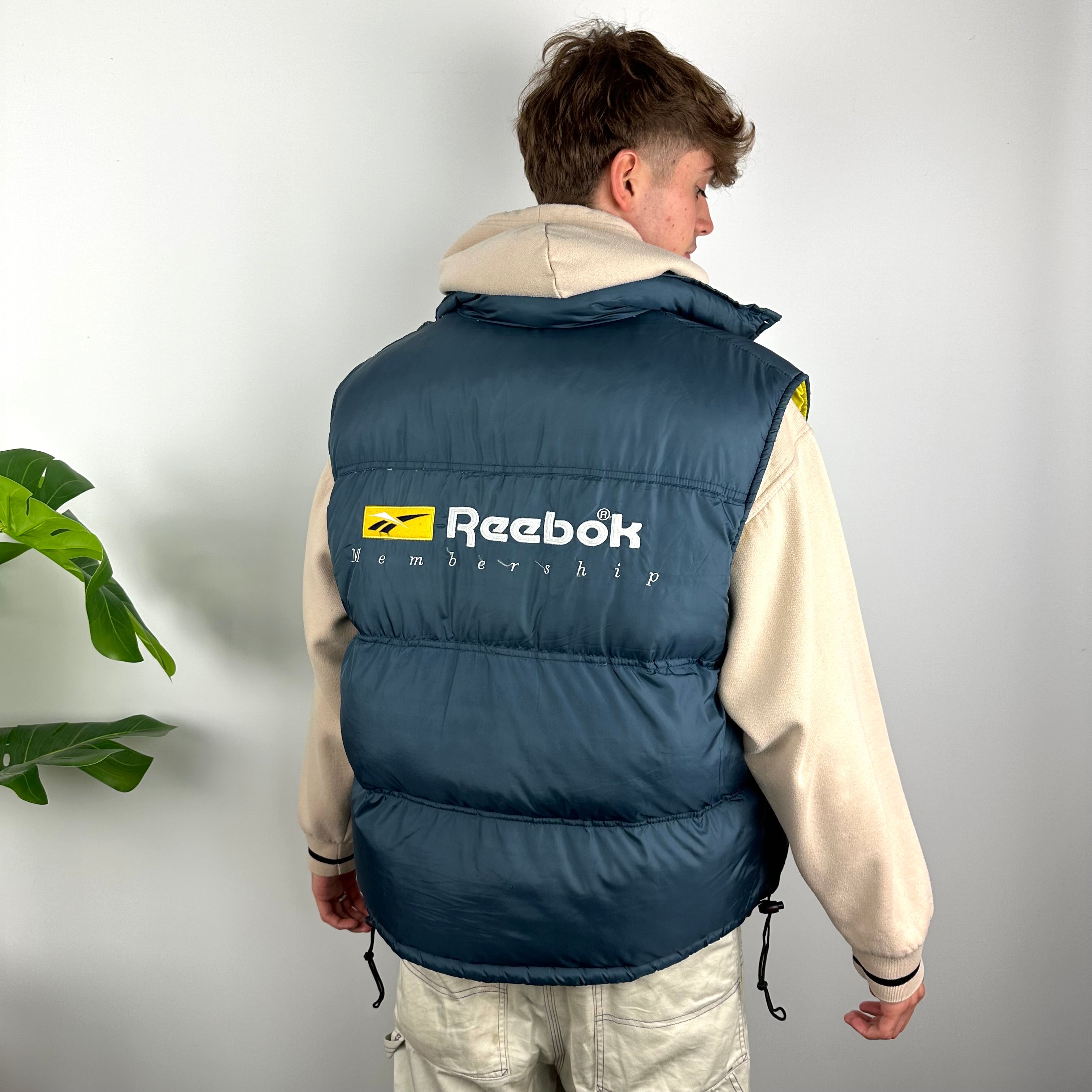 Reebok RARE Navy Embroidered Spell Out Puffer Gilet (M)