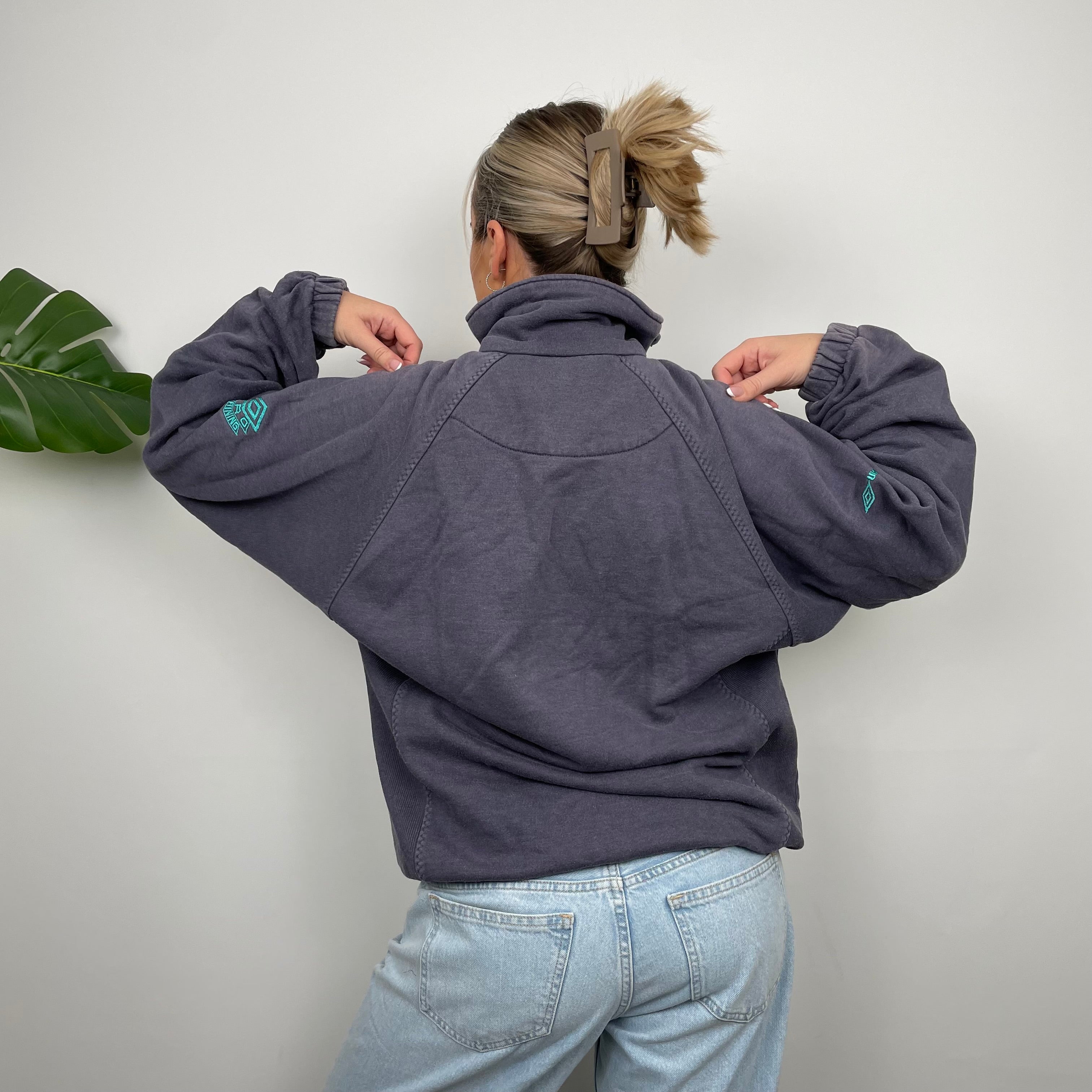 Umbro RARE Navy Embroidered Spell Out Quarter Zip Sweatshirt (L)