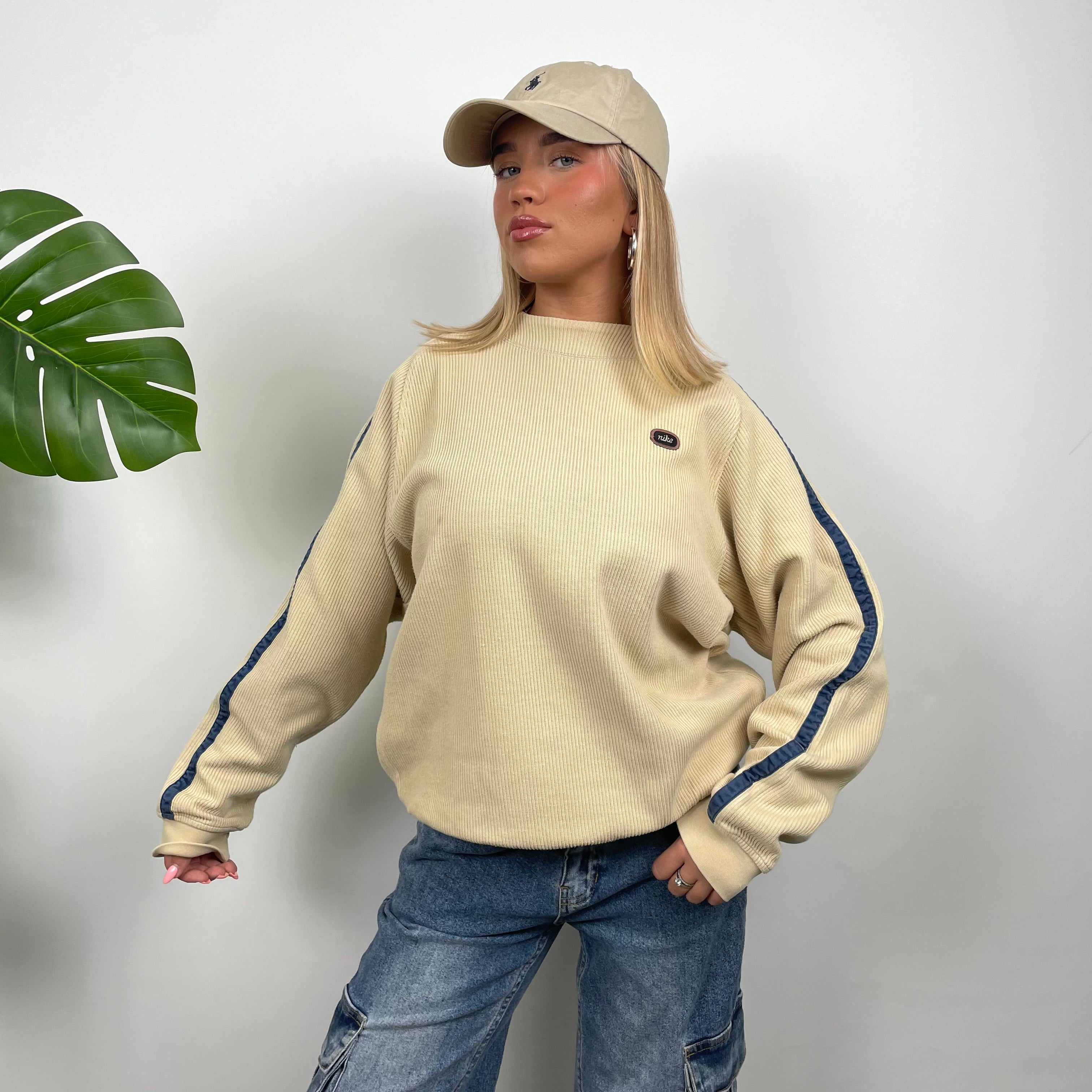 Nike Cream Embroidered Swoosh Sweatshirt (M)