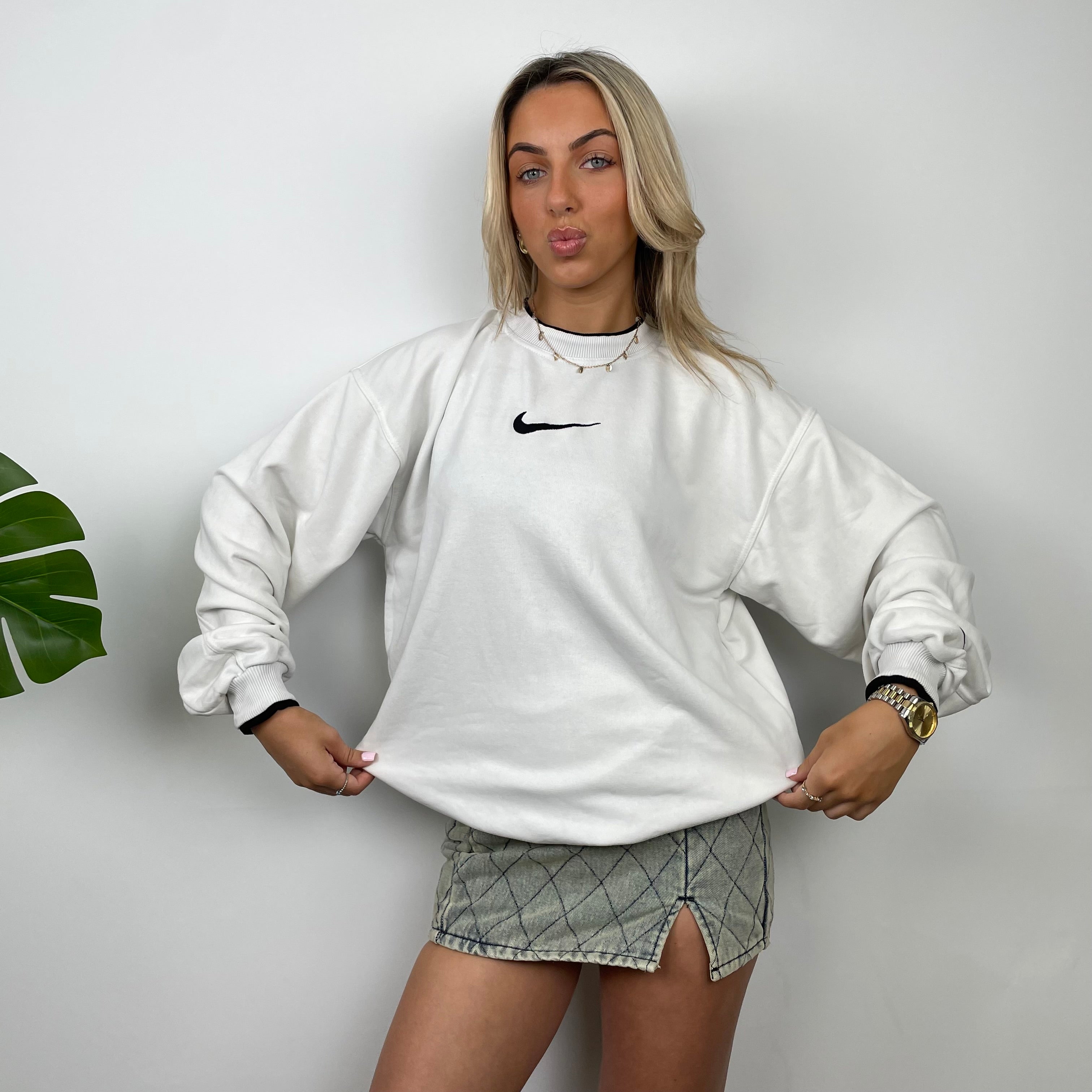 Nike White Embroidered Centre Swoosh Sweatshirt (M)