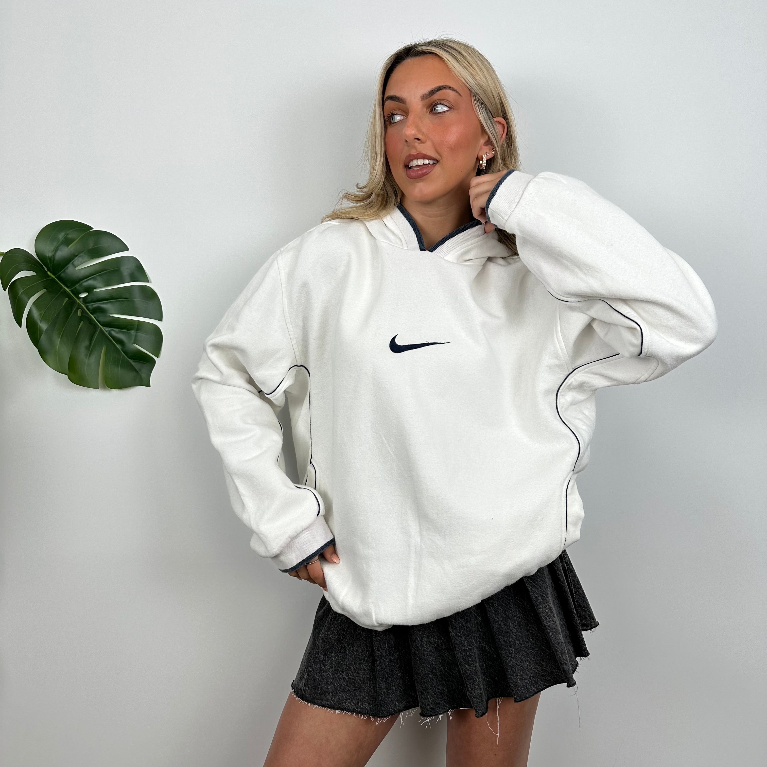 Nike RARE White Embroidered Swoosh Hoodie (L)