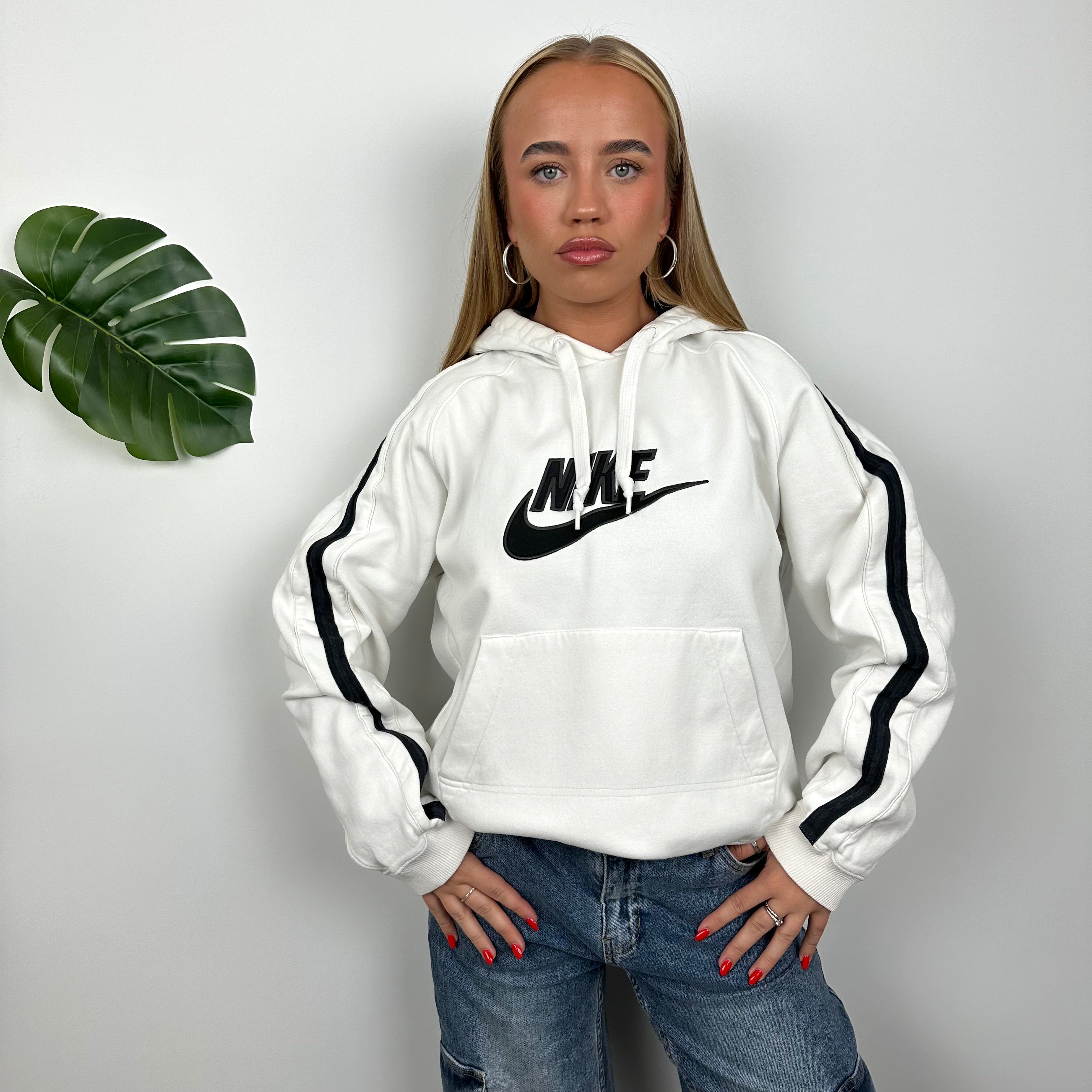 Nike RARE White Embroidered Spell out Hoodie L Jamie Online Vintage