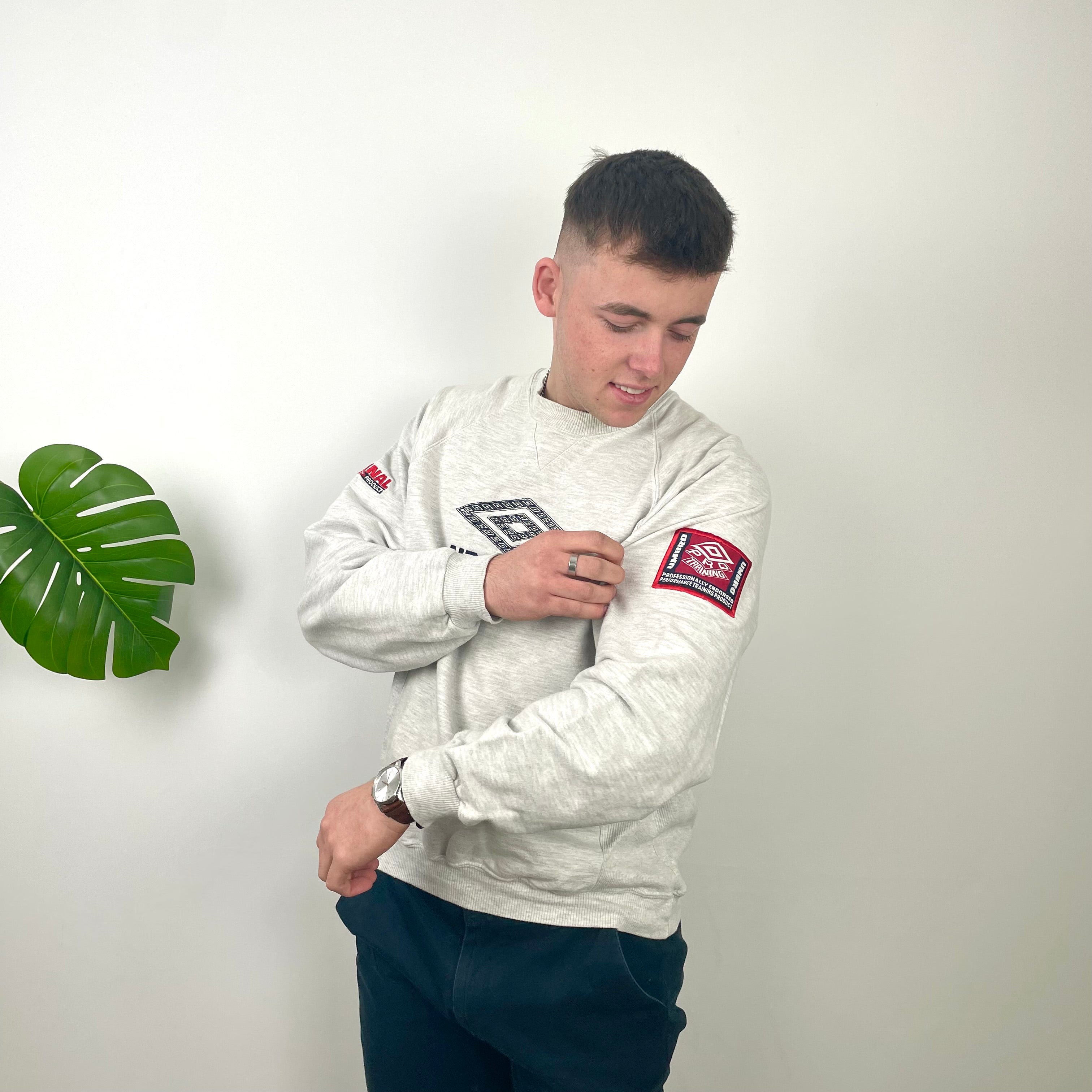 Umbro Grey Embroidered Spell Out Sweatshirt (L)