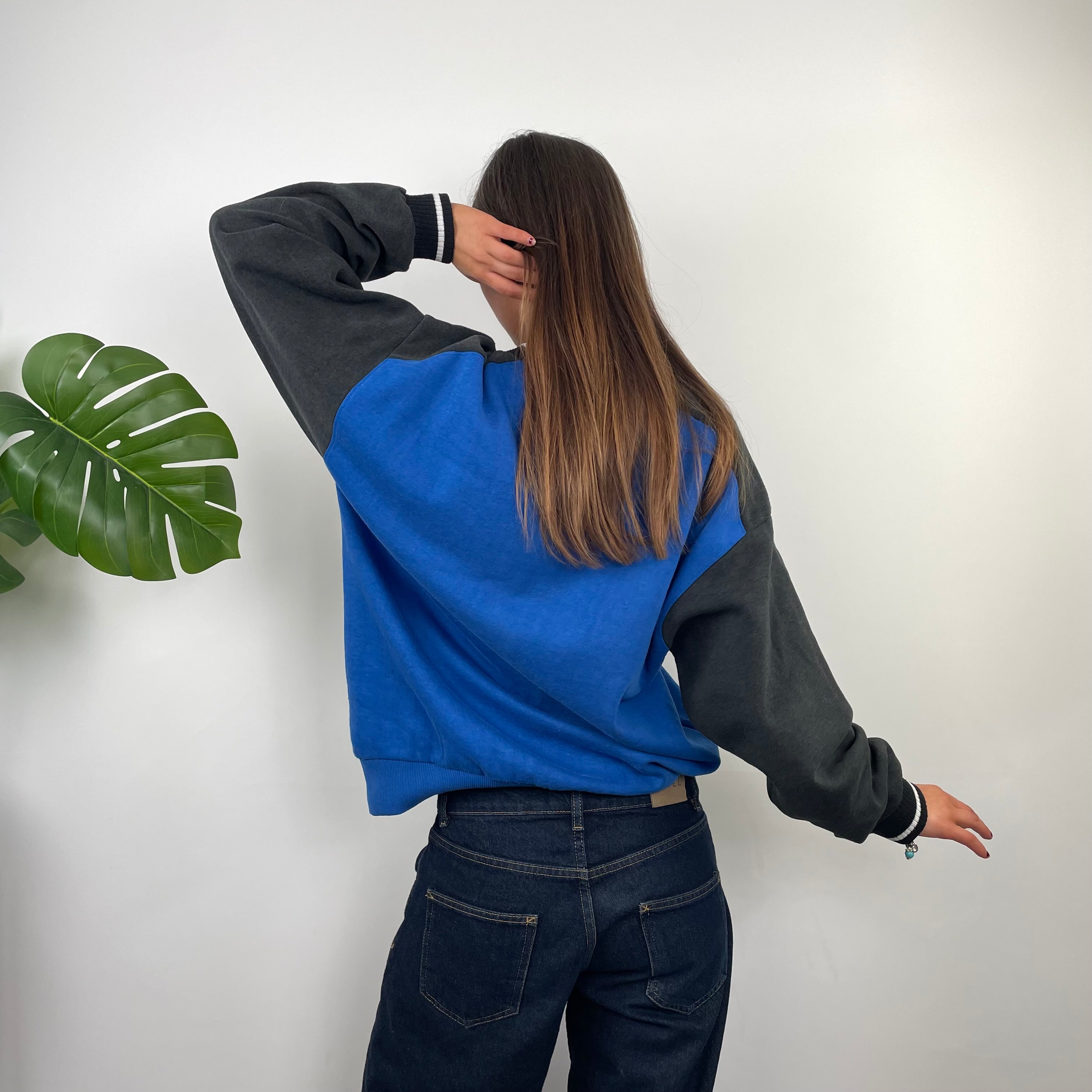 Nike Blue Embroidered Spell Out Sweatshirt (XL)