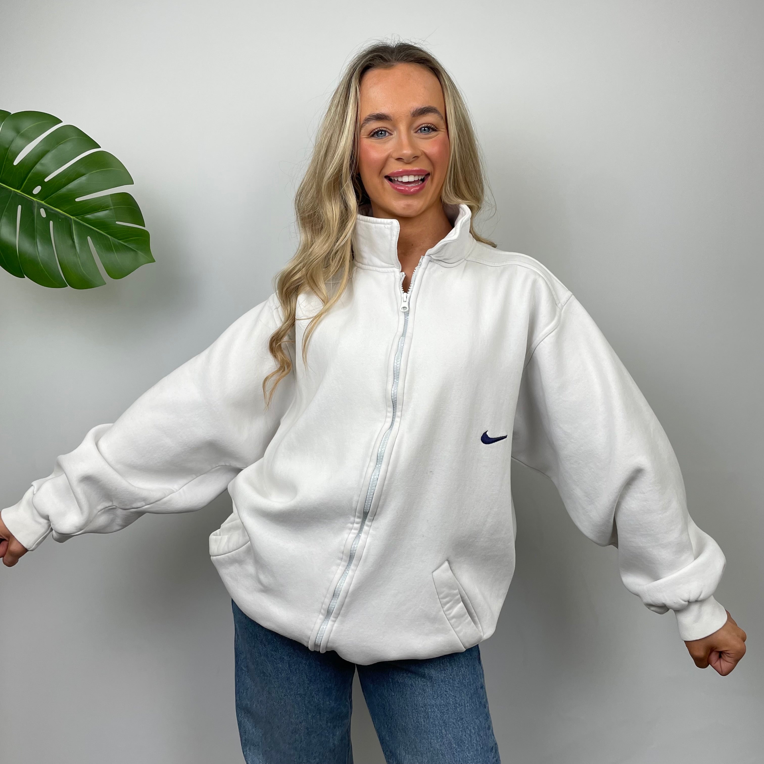 Nike White Embroidered Spell Out Zip Up Jacket (L)