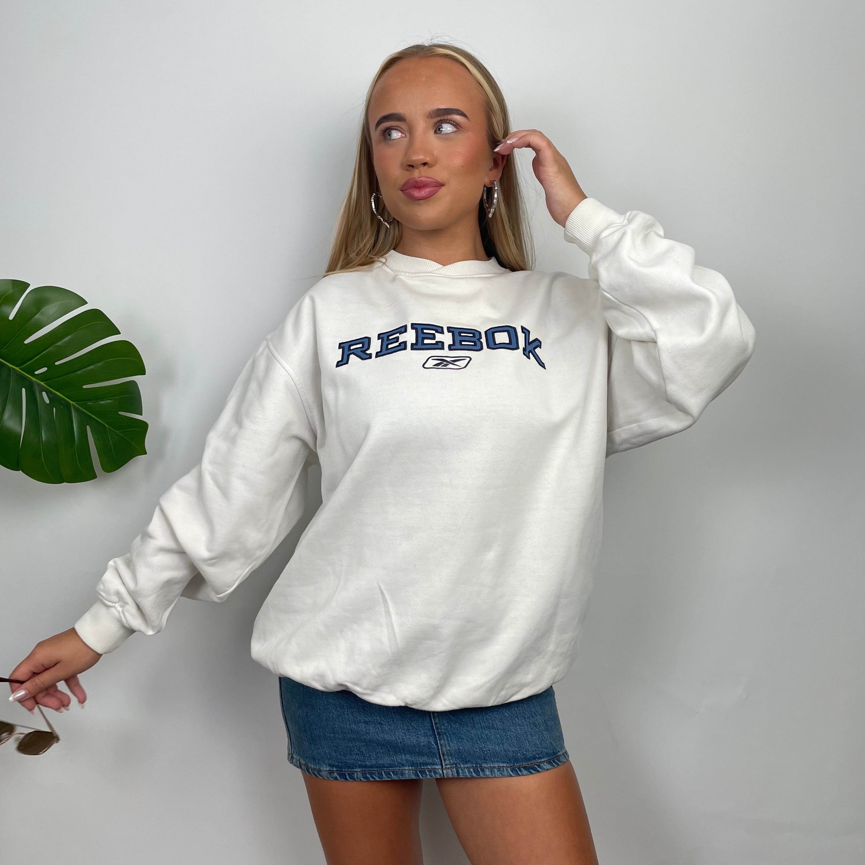 Reebok White Embroidered Spell Out Sweatshirt (M)