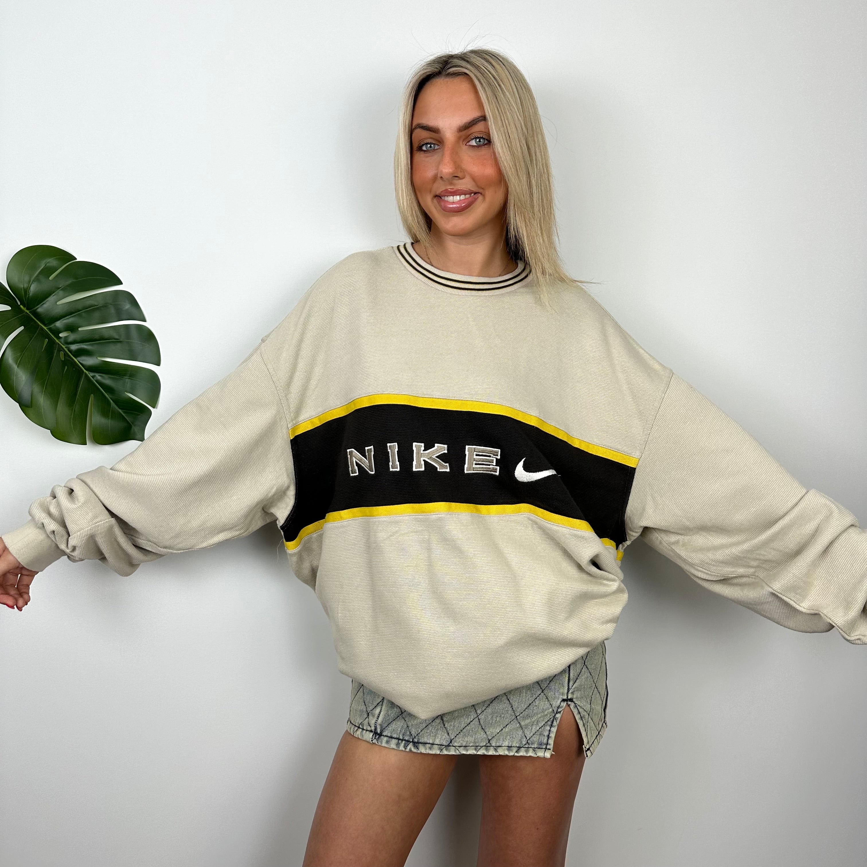 Nike Cream Embroidered Spell Out Sweatshirt (XL)