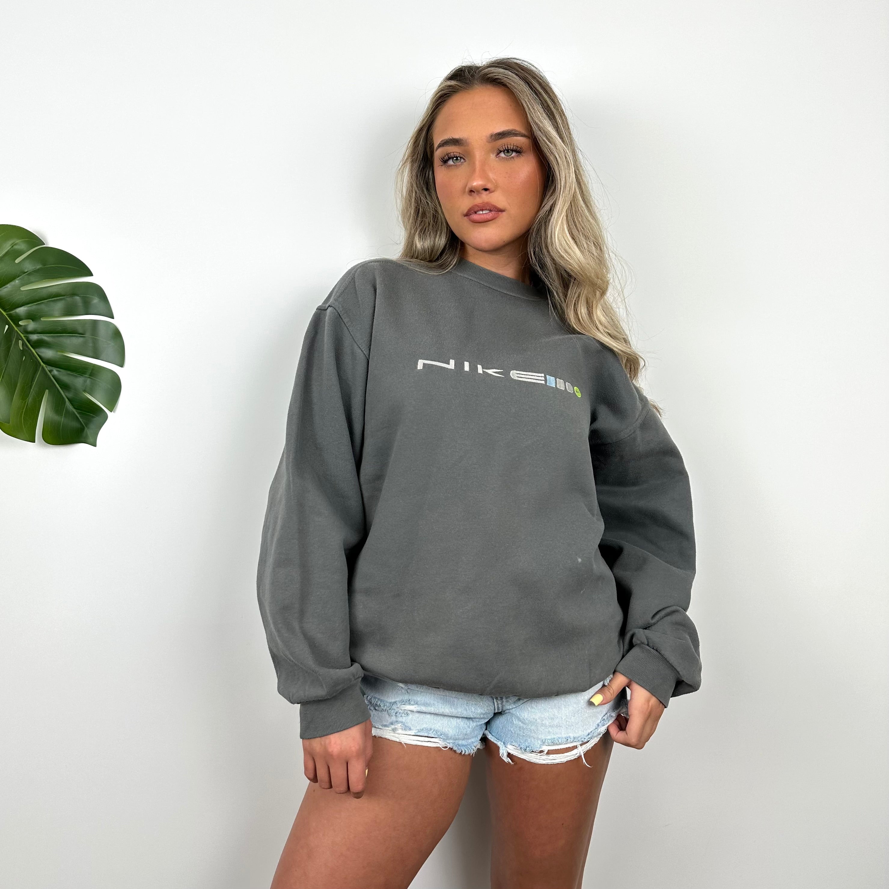 Nike Grey Embroidered Spell Out Sweatshirt (M)