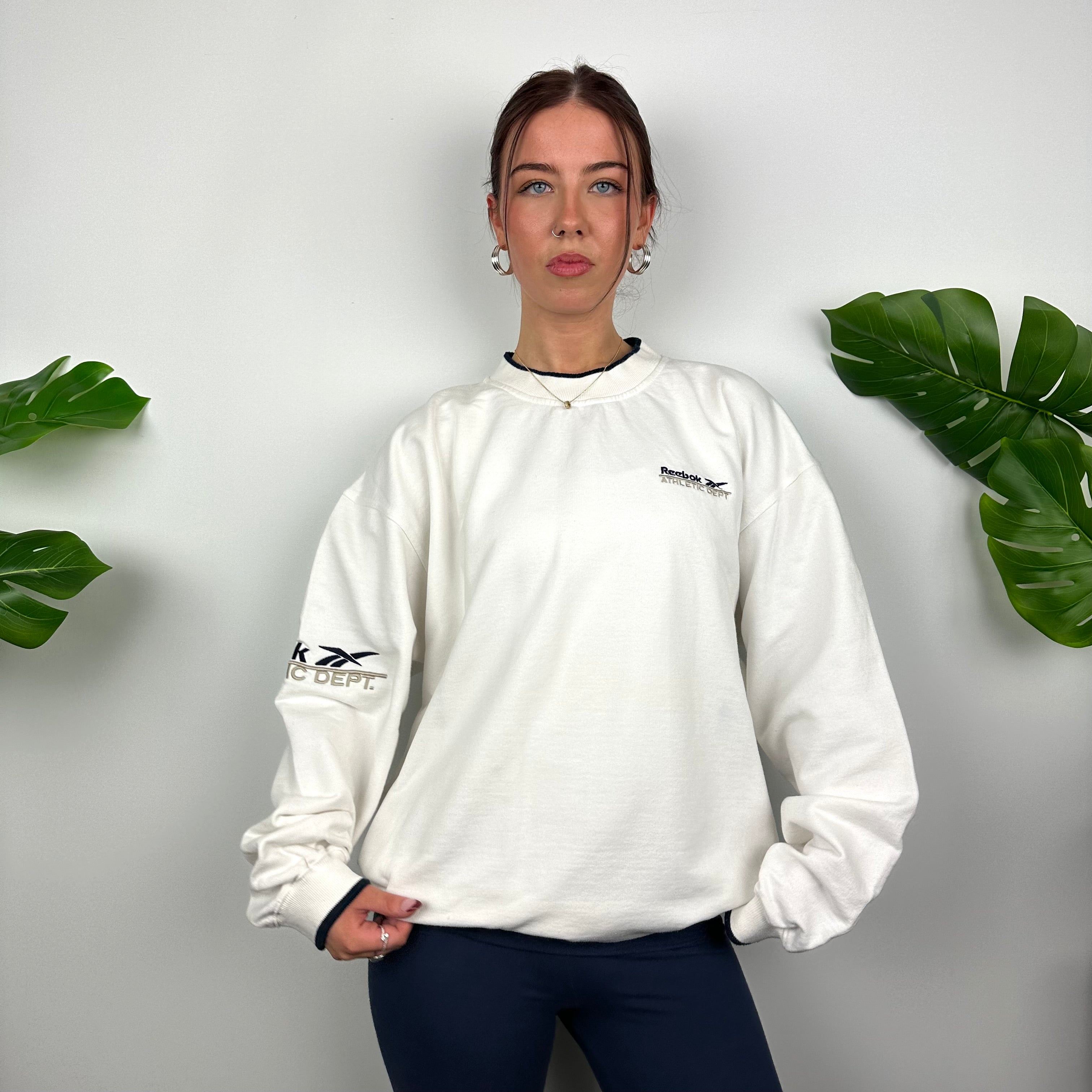 Reebok White Embroidered Spell Out Sweatshirt (L)