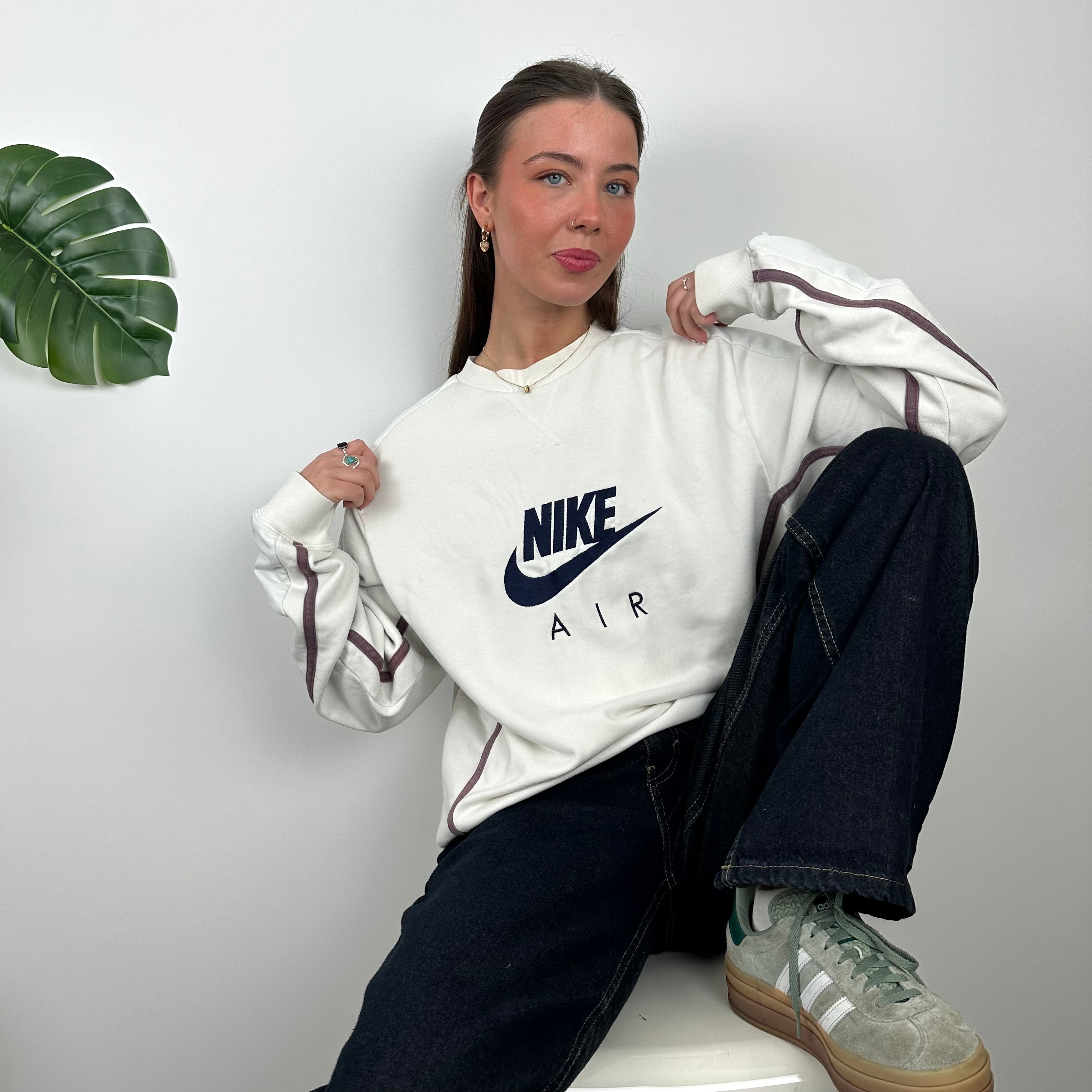 Nike Air RARE White Embroidered Spell Out Sweatshirt (M)