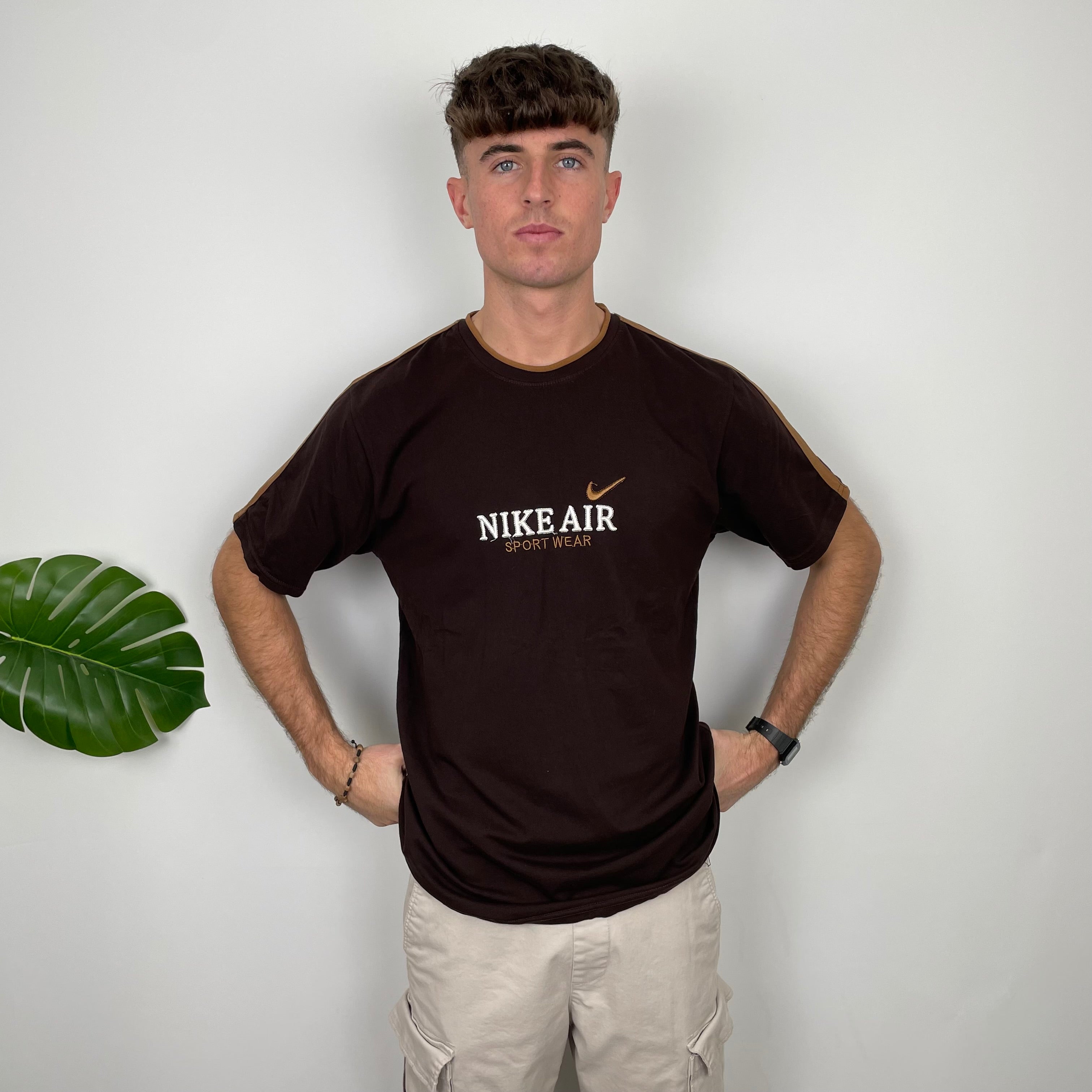 Nike Brown Spell Out T Shirt (L)