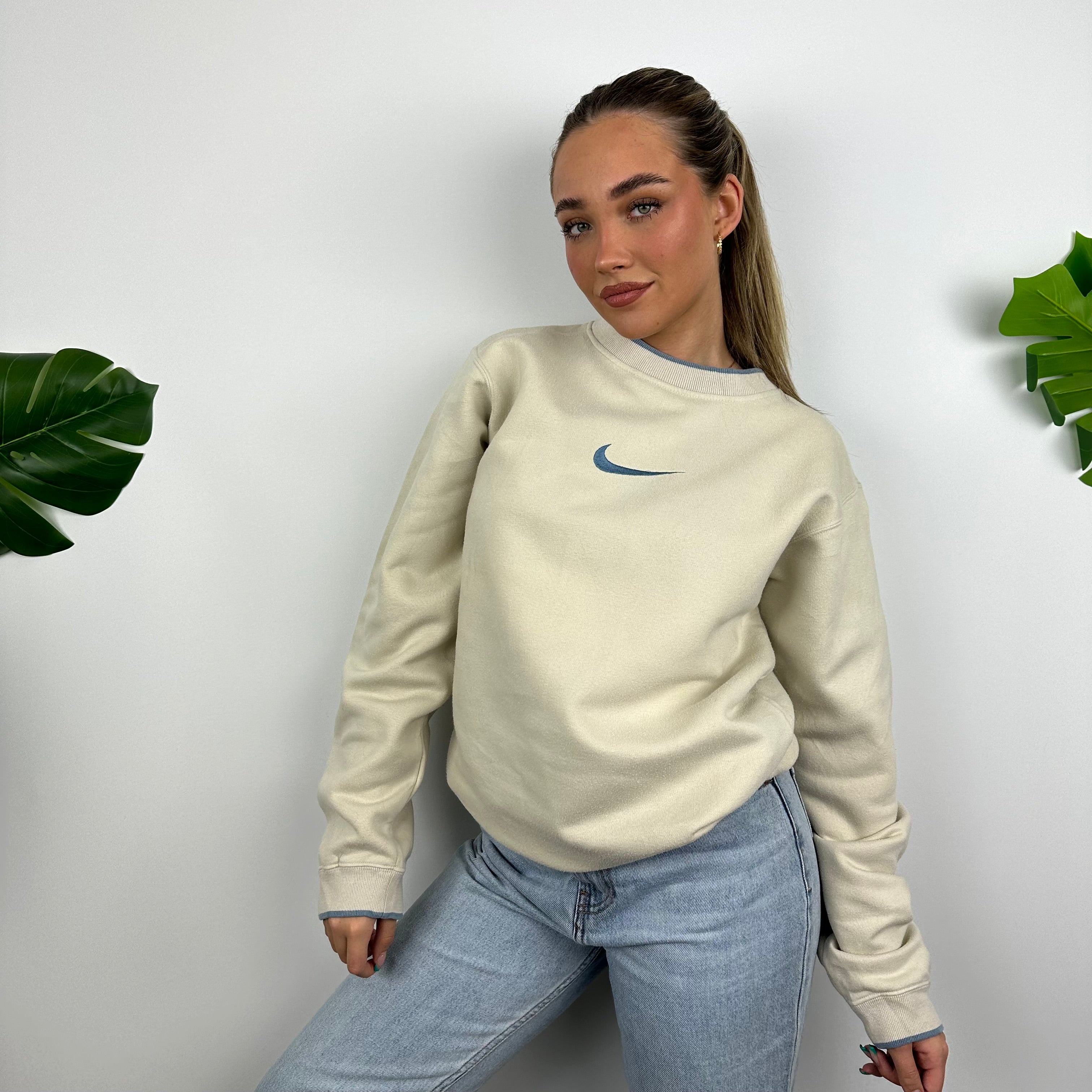 Nike RARE Cream Embroidered Swoosh Sweatshirt (M)