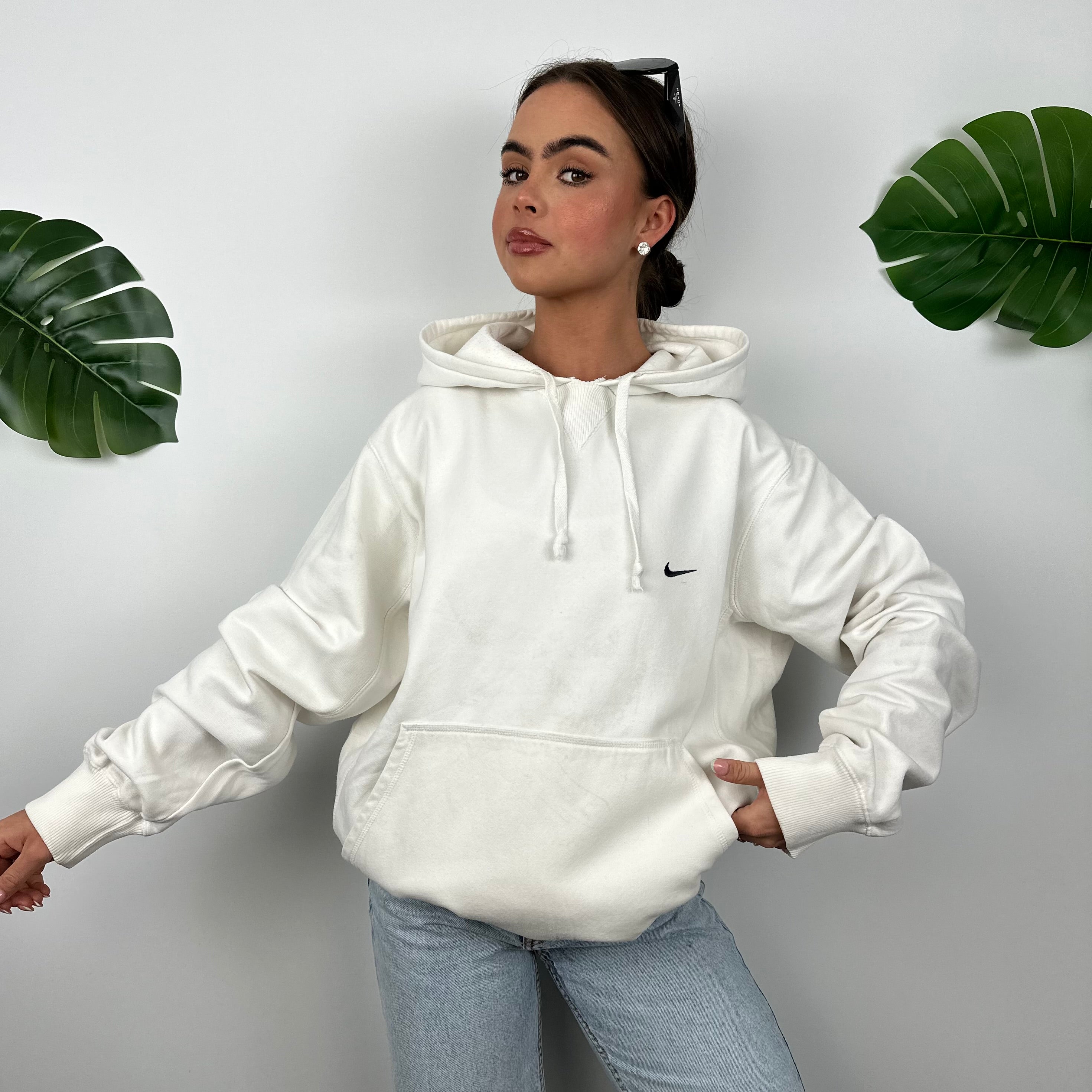 Nike White Embroidered Swoosh Hoodie (L)