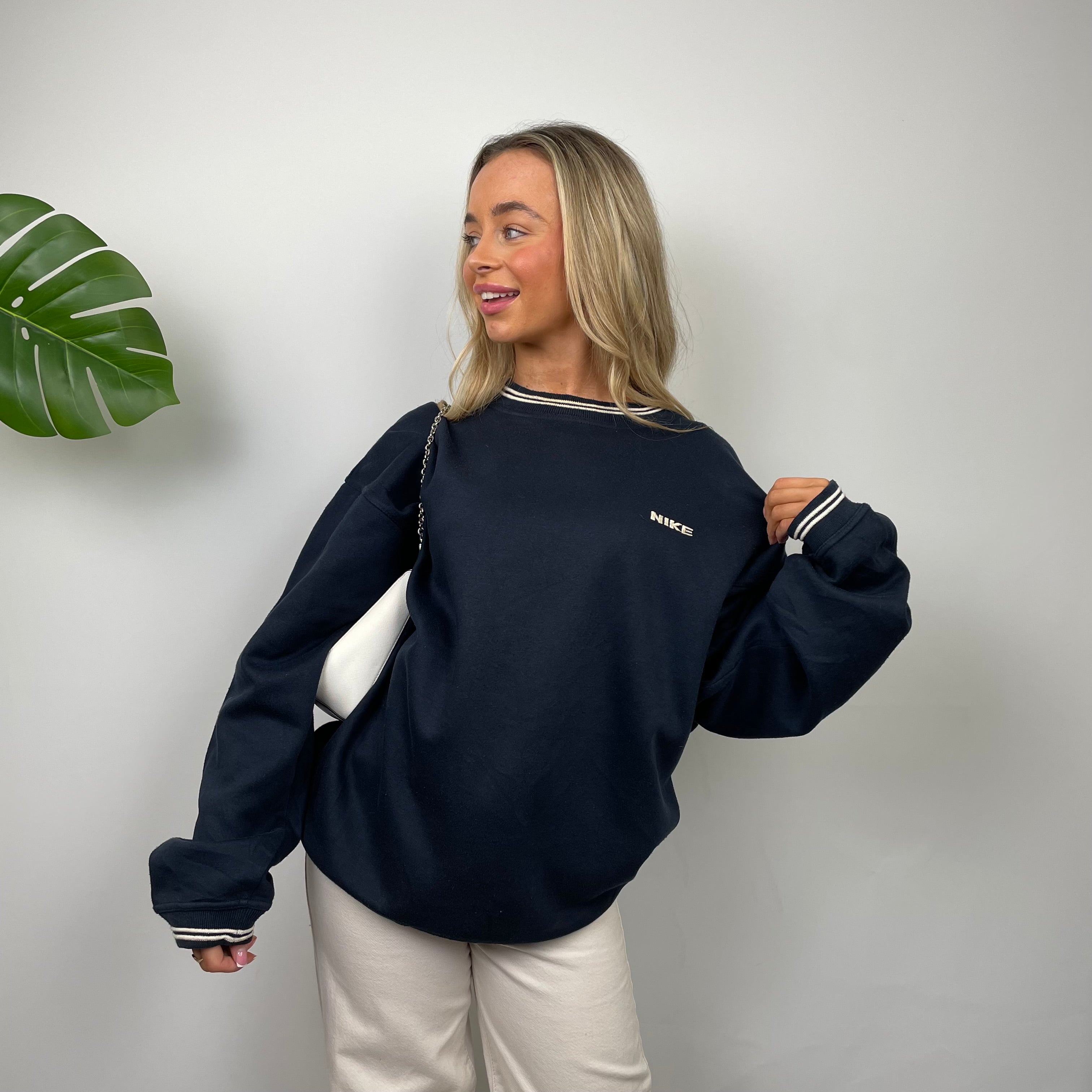 Nike Navy Embroidered Spell Out Sweatshirt (M)