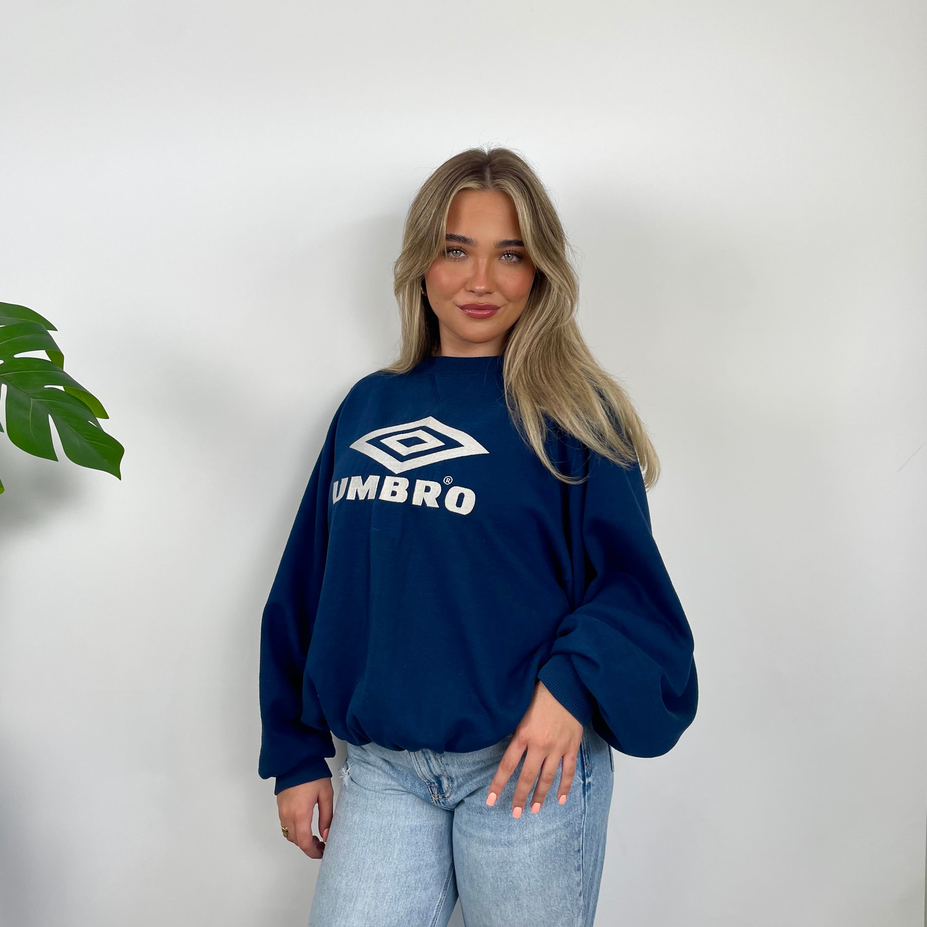 Umbro Navy Embroidered Spell Out Sweatshirt (M)