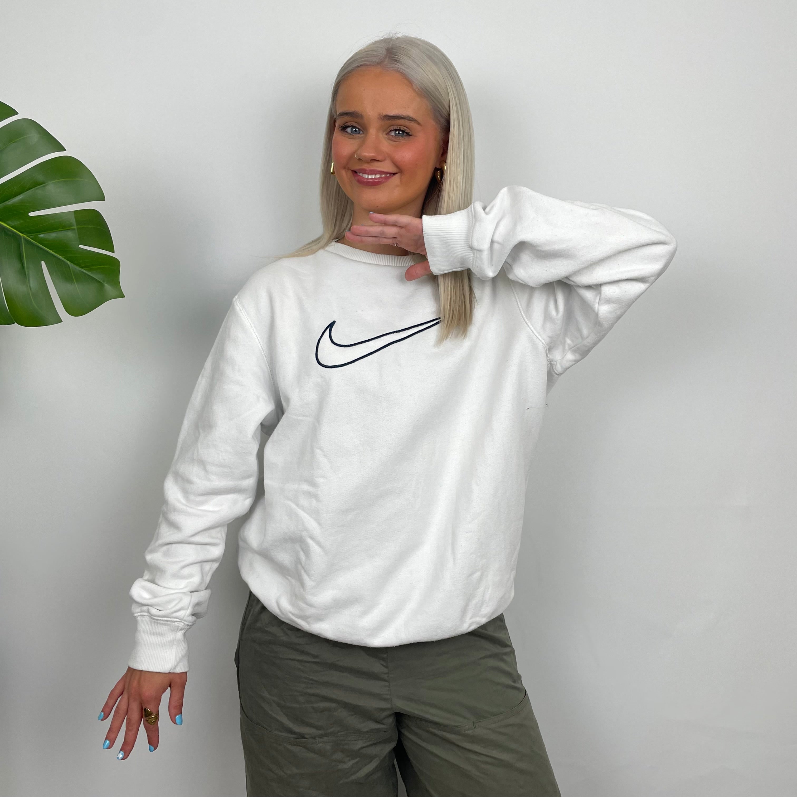 Nike White Embroidered Swoosh Sweatshirt (M)