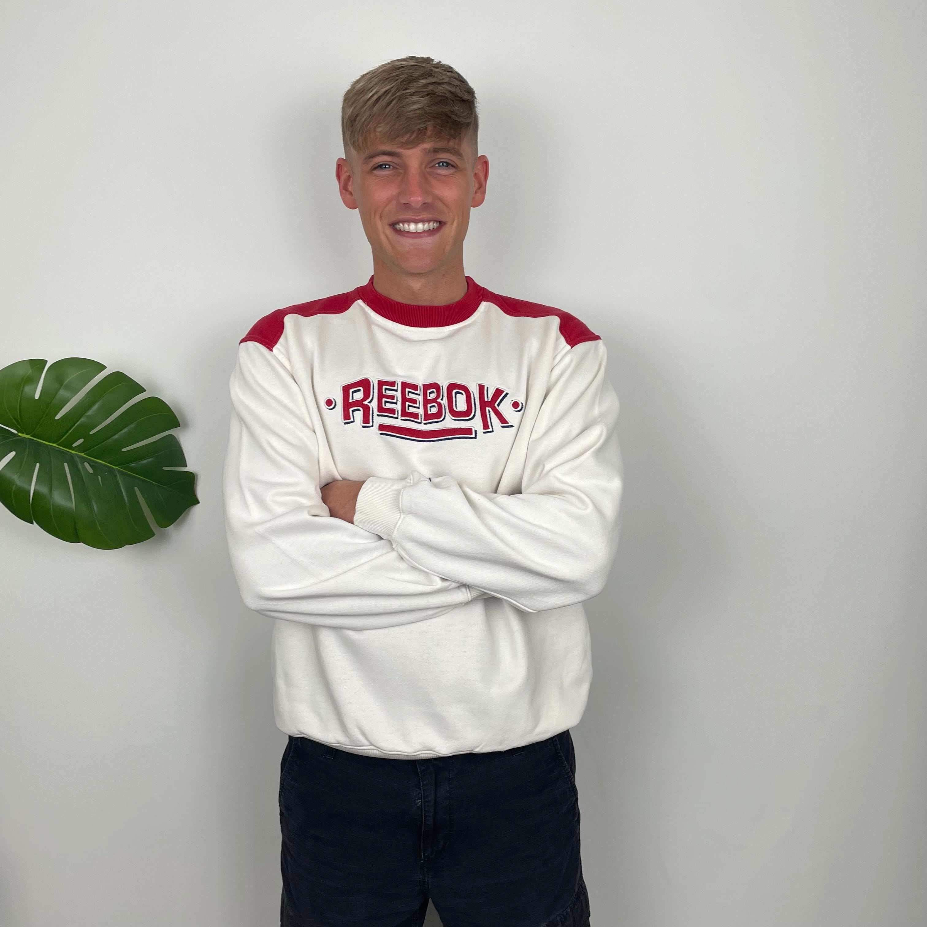 Reebok White Embroidered Spell Out Sweatshirt (L)