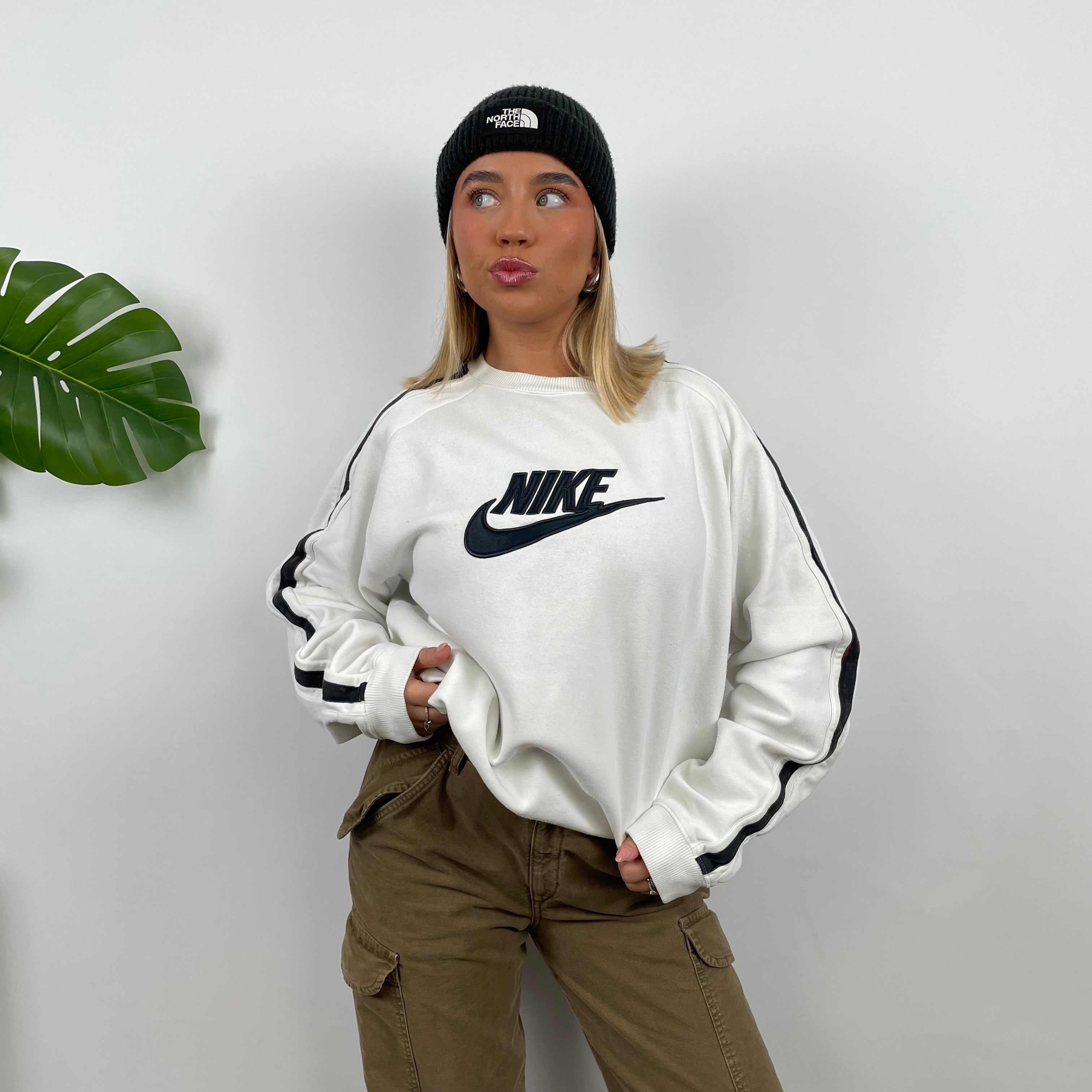 Nike White Embroidered Spell Out Sweatshirt (M)