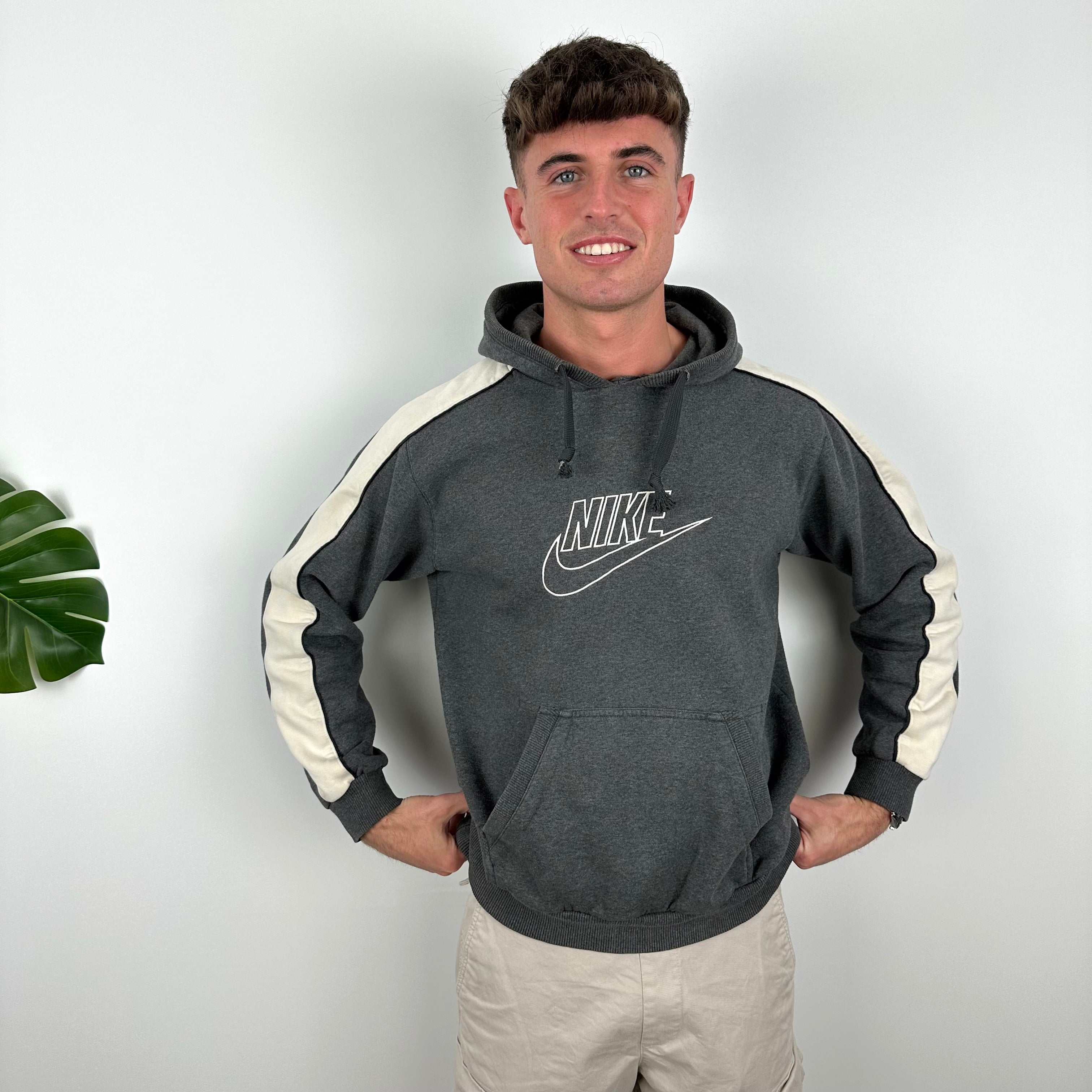 Nike Grey Embroidered Spell Out Hoodie (M)