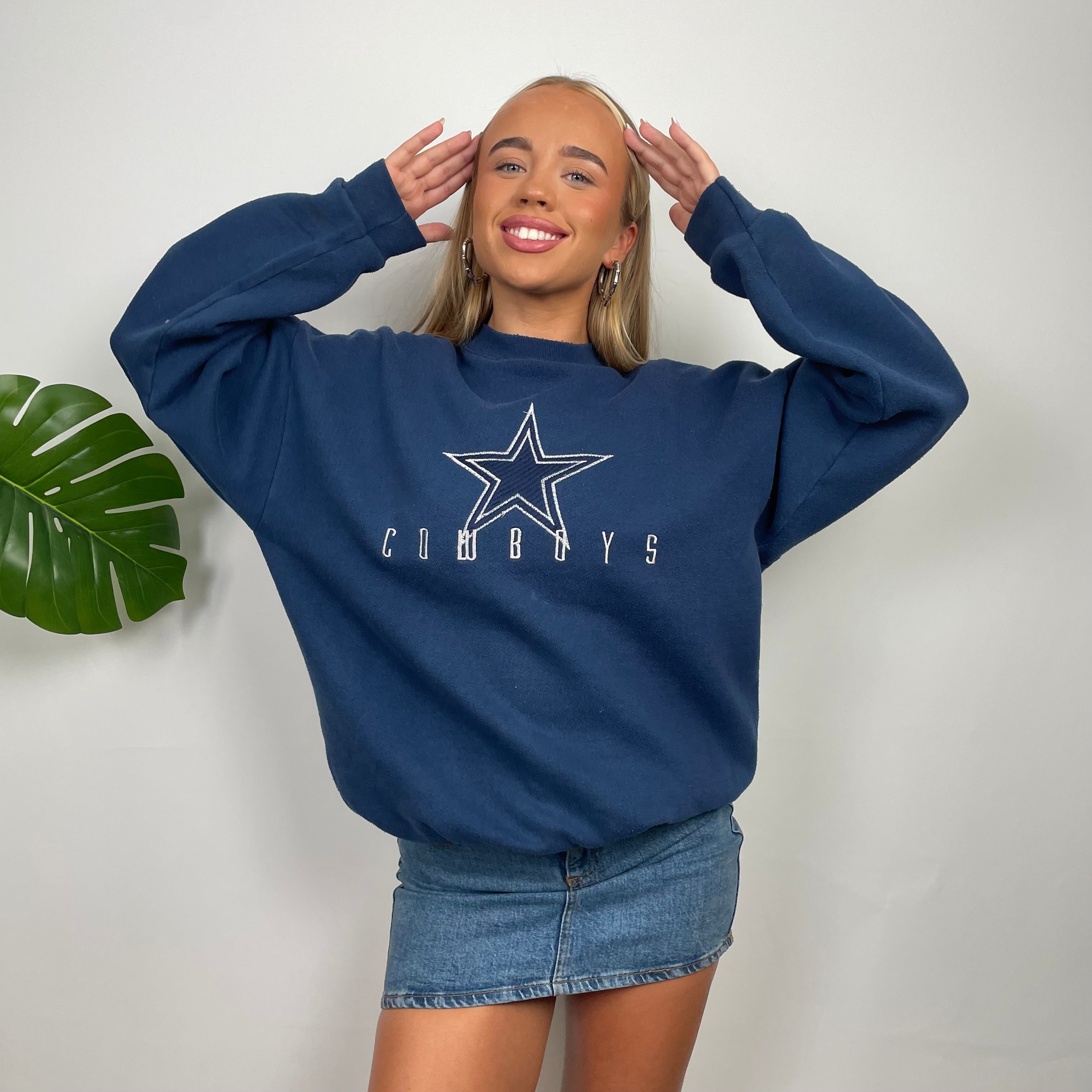 NFL Dallas Cowboys Navy Embroidered Spell Out Sweatshirt (L)