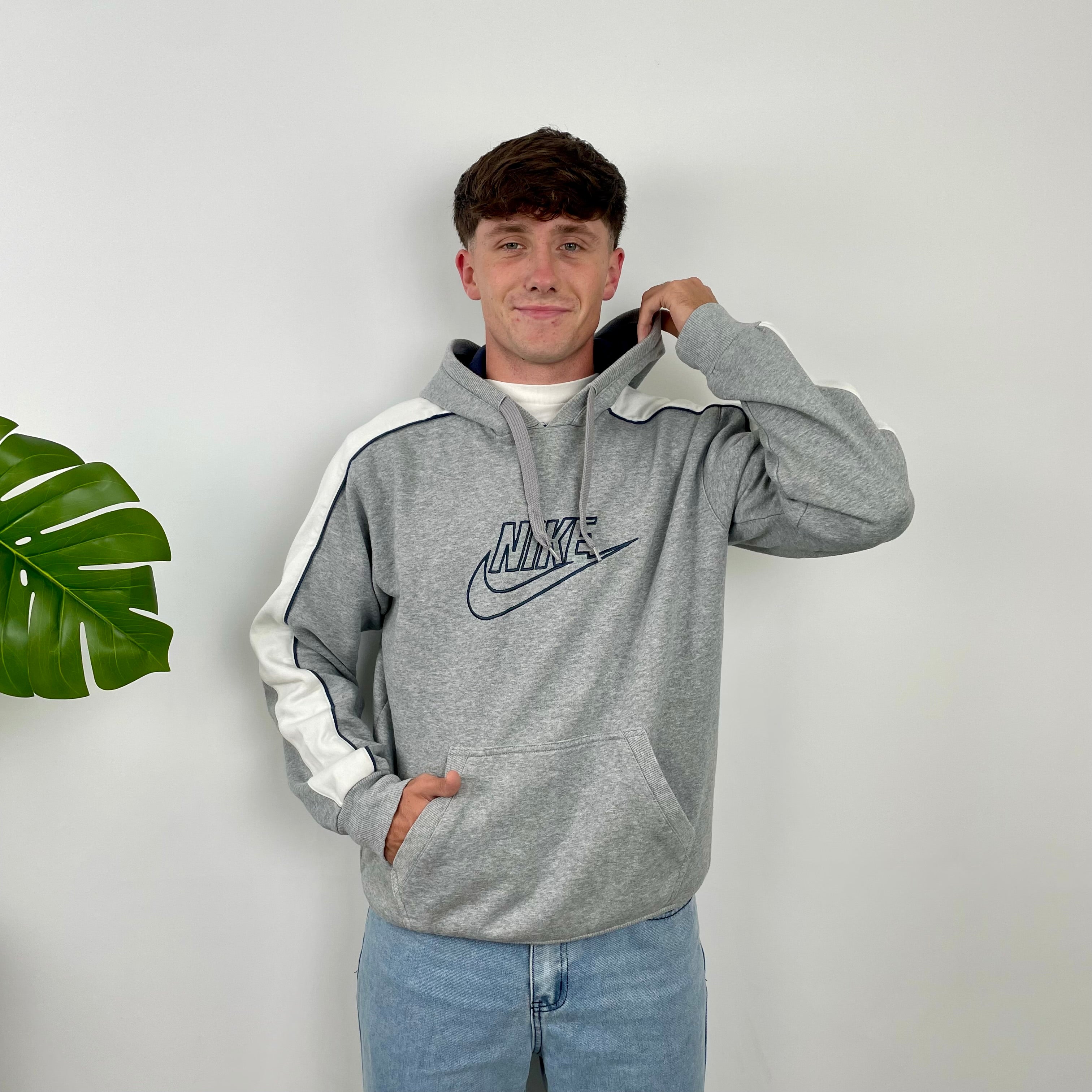 Nike Grey Embroidered Spell Out Hoodie (M)