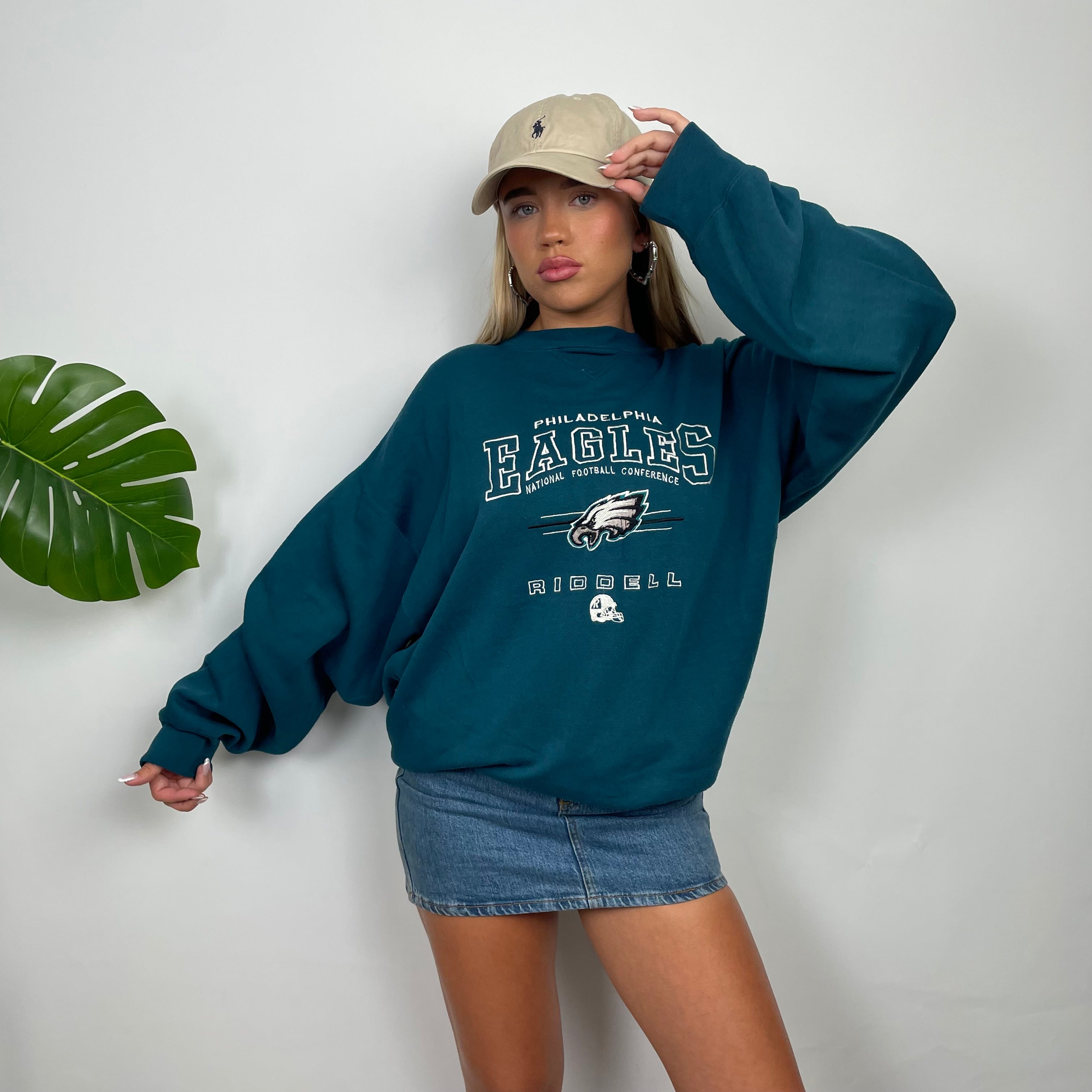 Philadelphia Eagles NFL Green Embroidered Spell Out Sweatshirt (L)