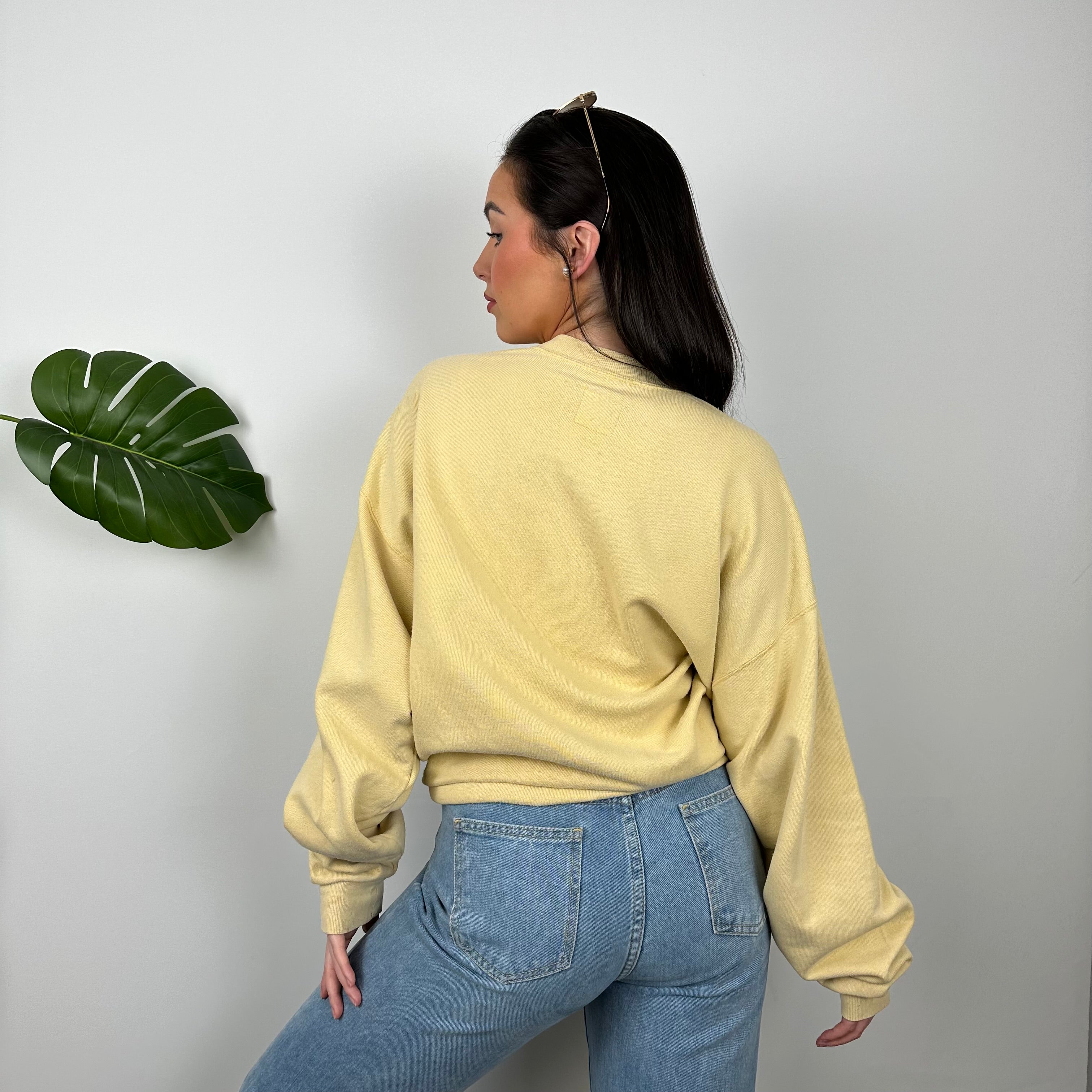 Nike RARE Pastel Yellow Embroidered Swoosh Sweatshirt (L)