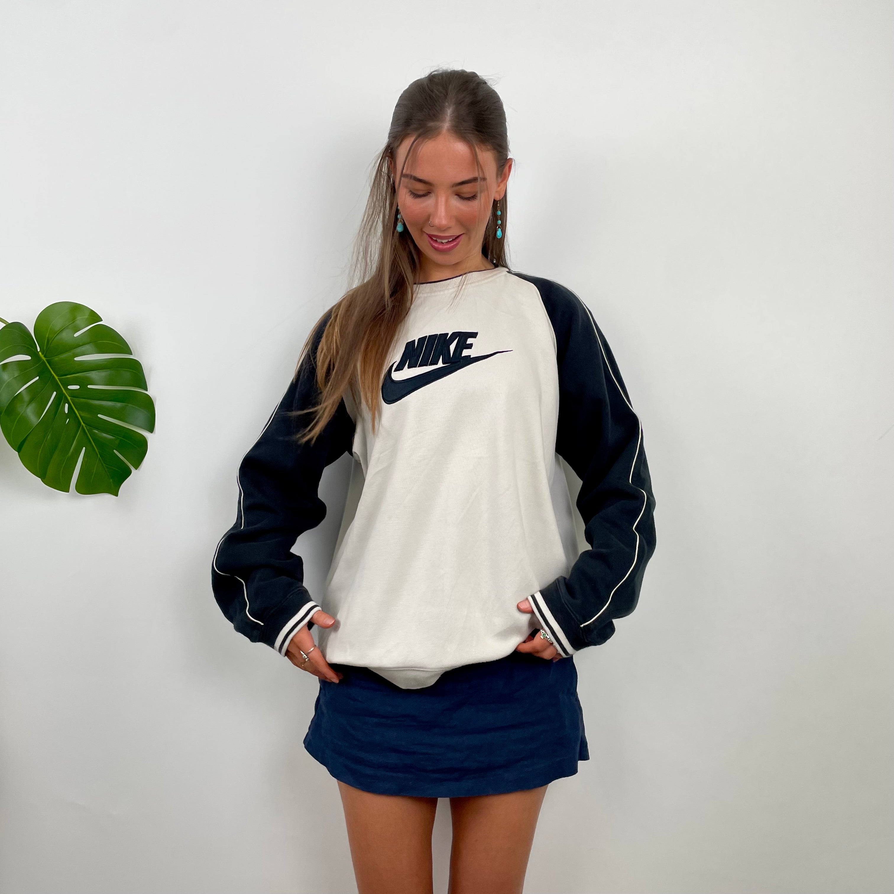 Nike RARE White Embroidered Spell Out Sweatshirt (L)