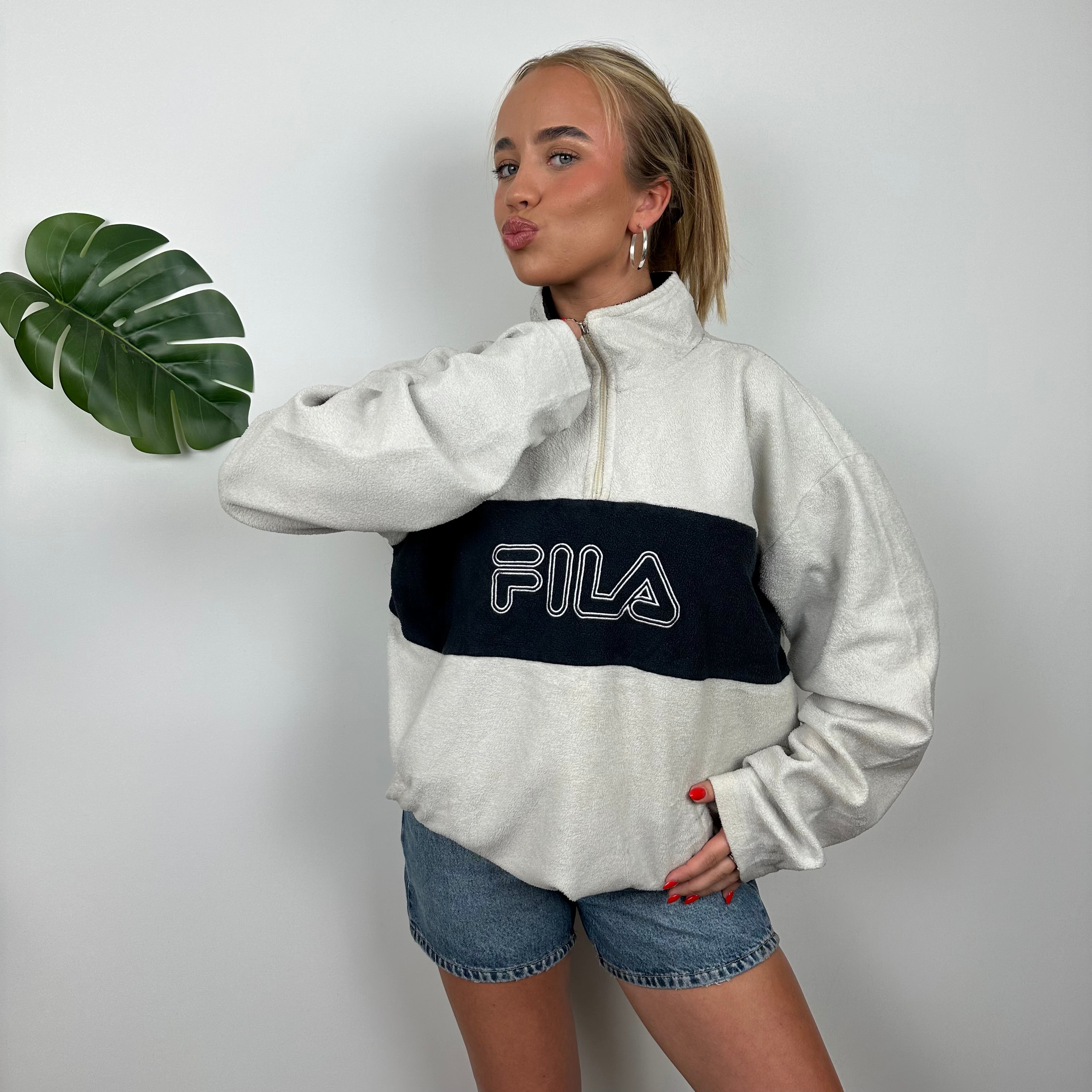 FILA White Embroidered Spell Out Teddy Bear Fleece Quarter Zip Sweatshirt (L)