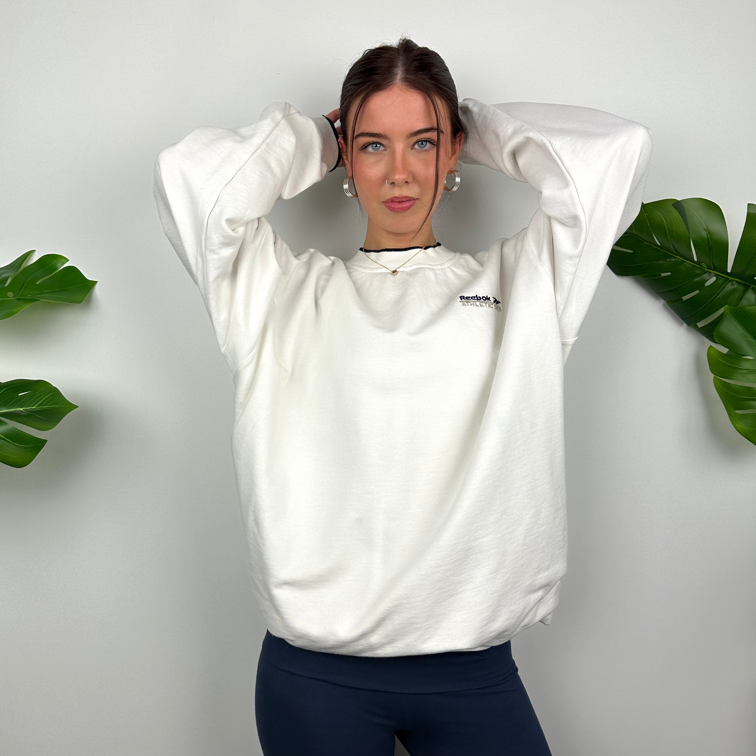 Reebok White Embroidered Spell Out Sweatshirt (L)