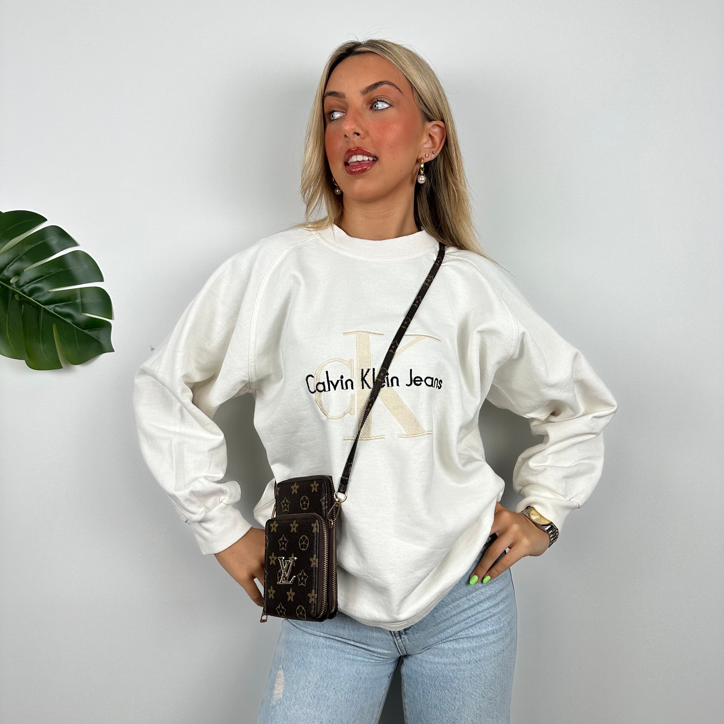 Calvin Klein RARE Cream Embroidered Spell Out Sweatshirt (M)