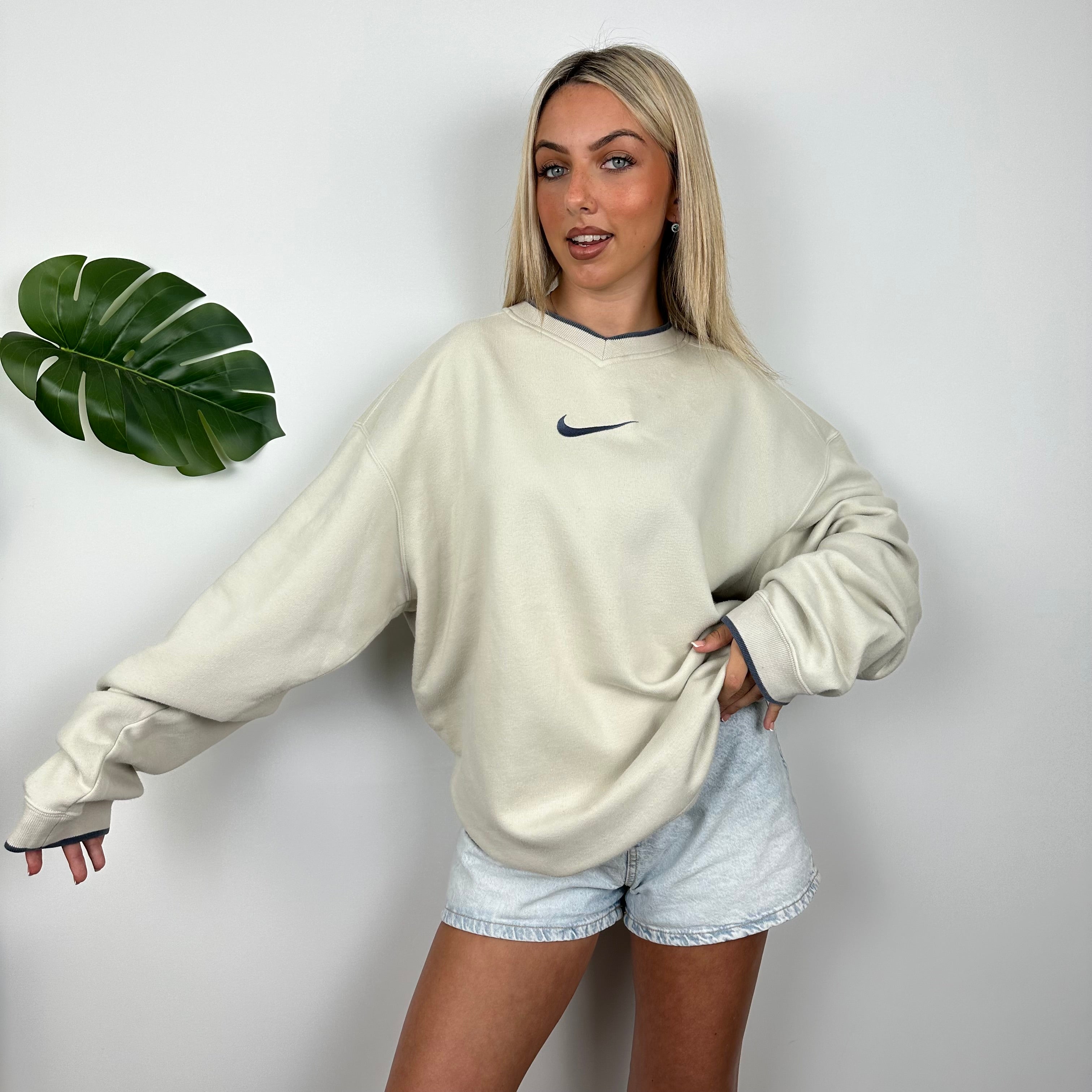 Nike Cream Embroidered Swoosh Sweatshirt (XL)